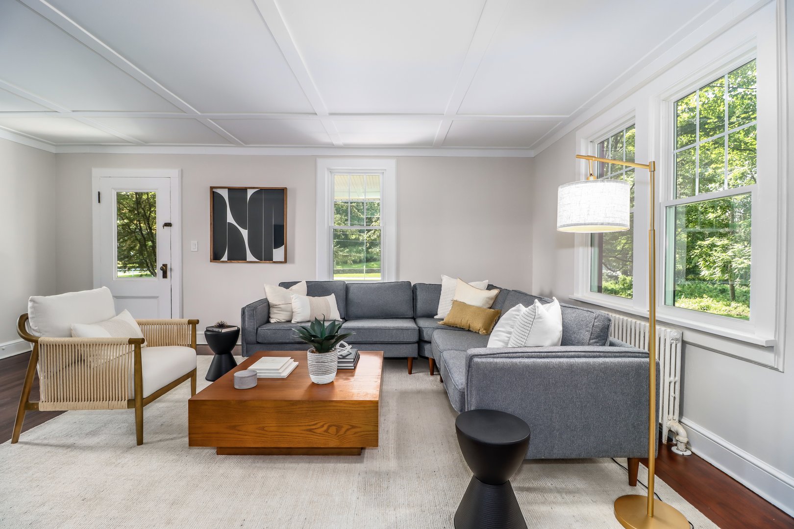 27 Obtuse Road South Photo 4