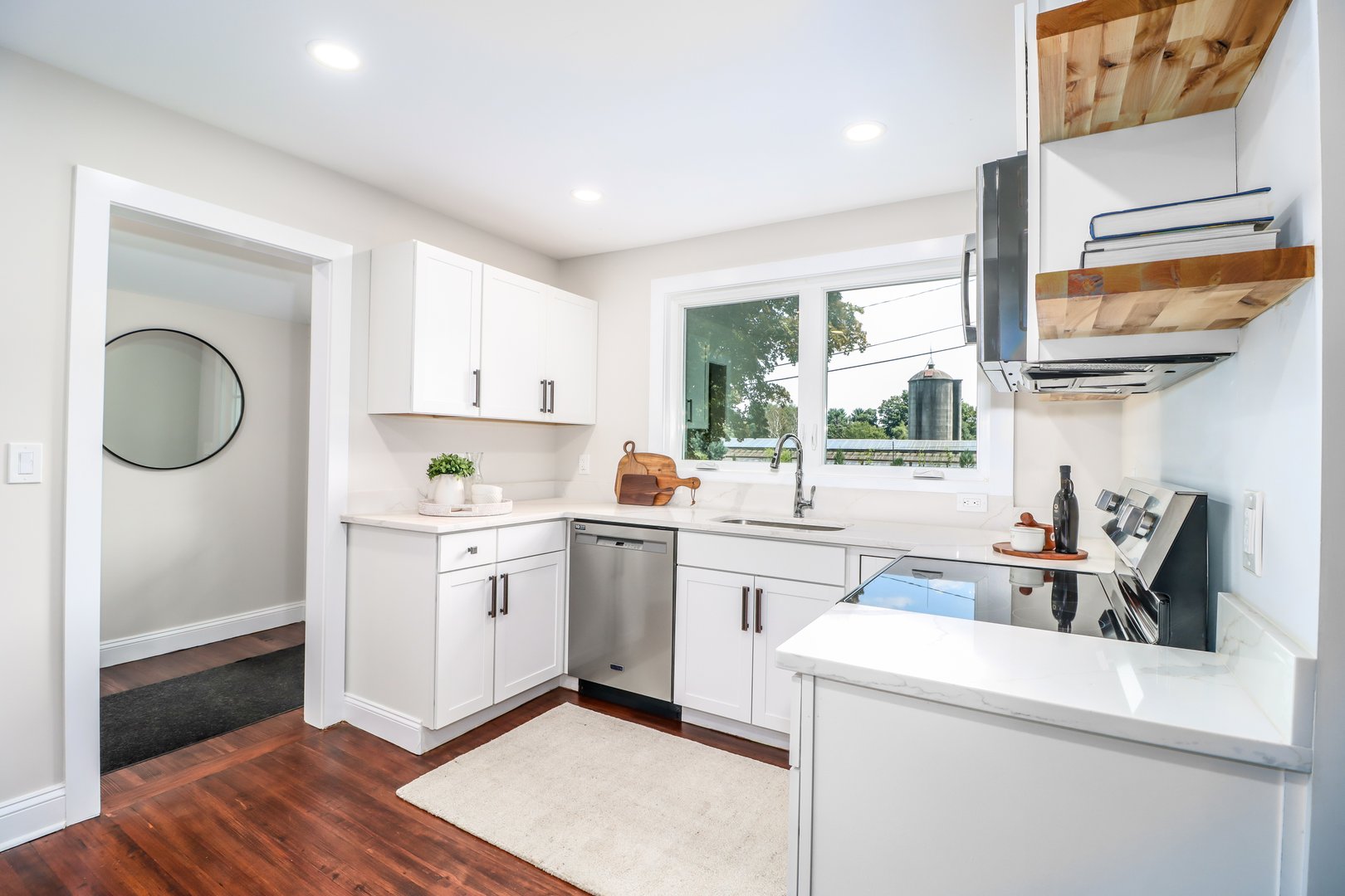 27 Obtuse Road South Photo 11