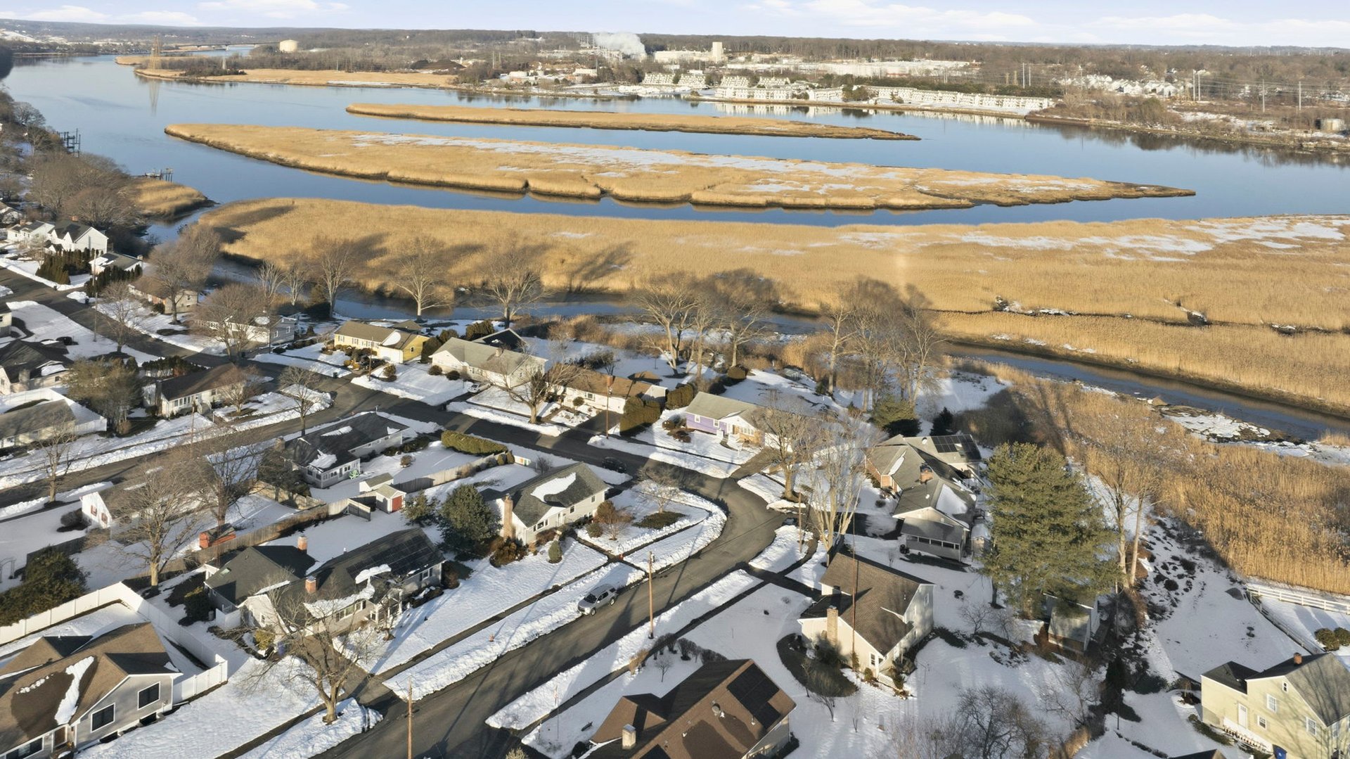 66 Bridgeview Place Photo 33