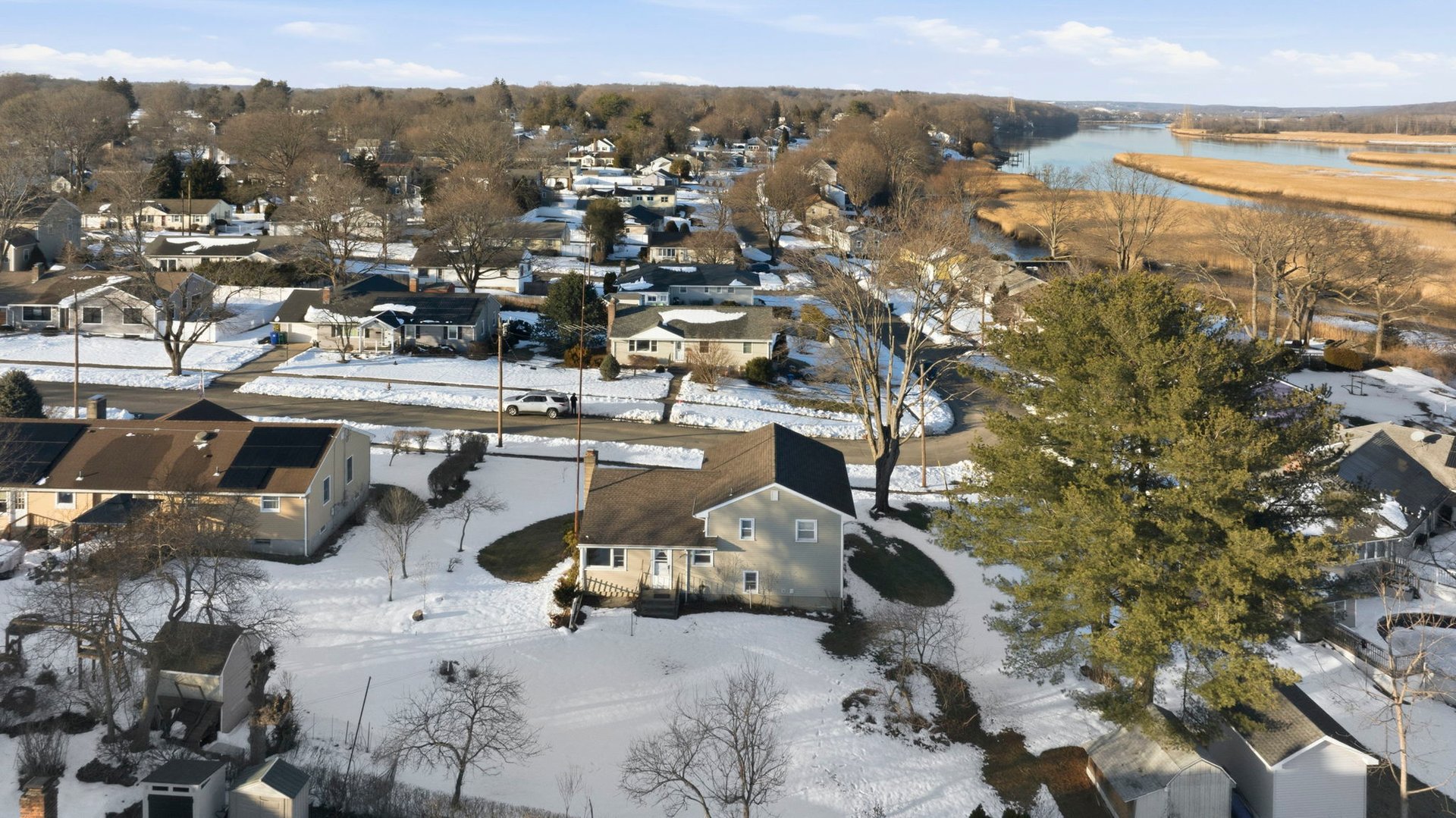 66 Bridgeview Place Photo 35