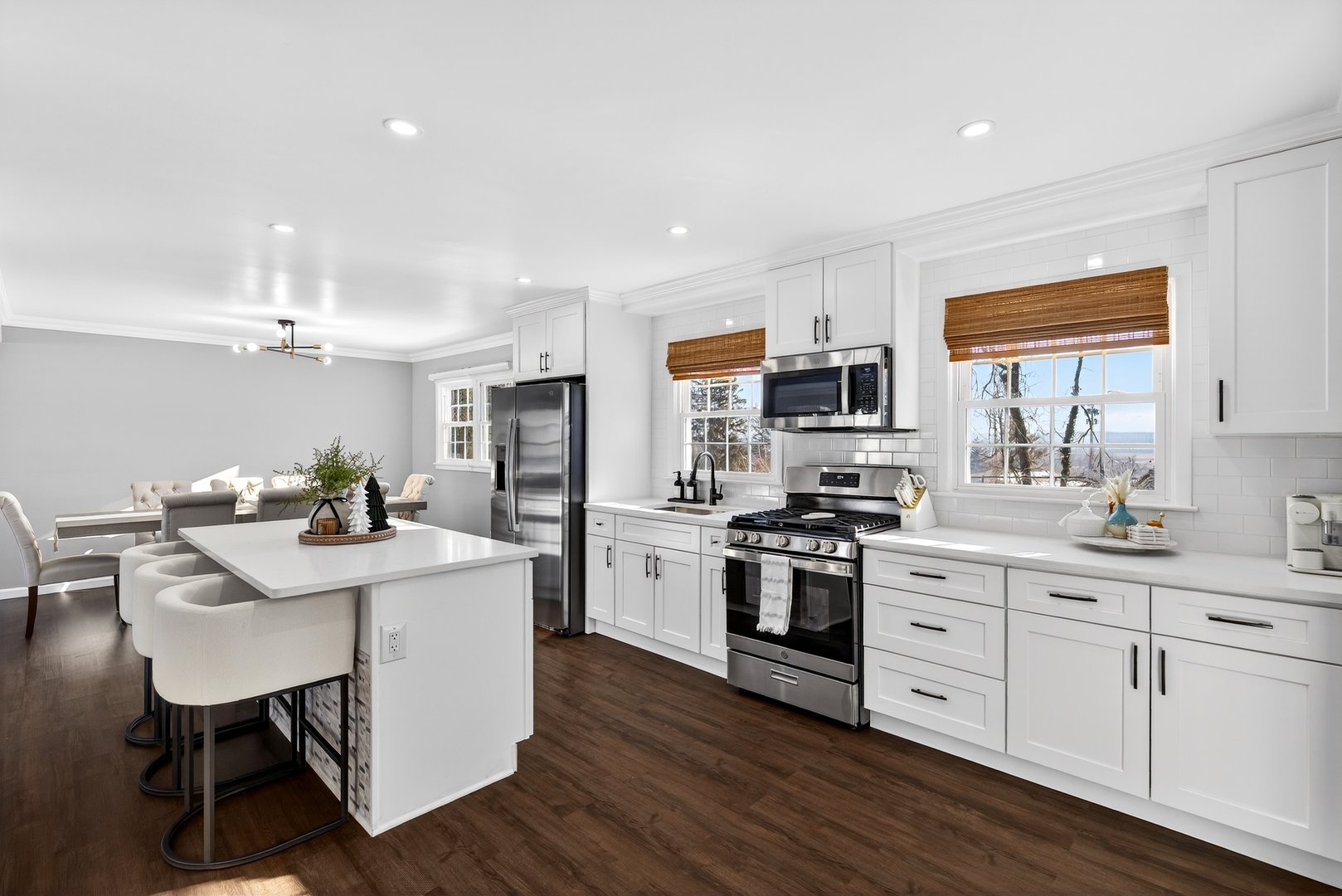 114 Daniel Road Photo 7