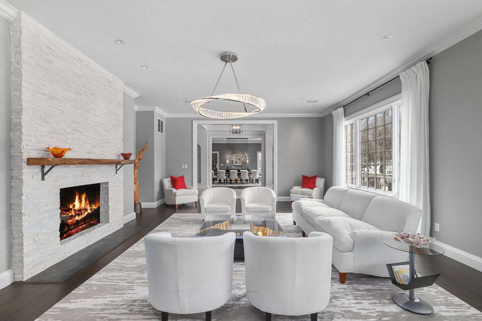 1 Laurelwood Court Photo 4