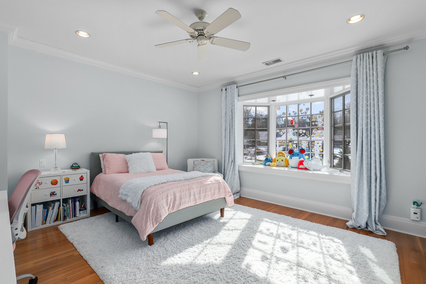 1 Laurelwood Court Photo 31