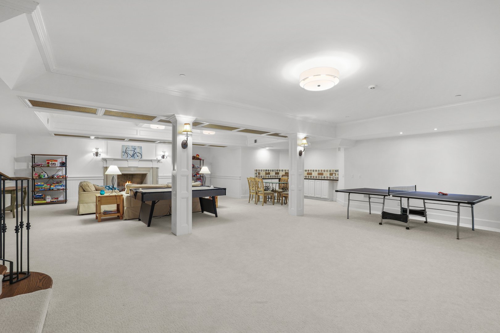 1 Laurelwood Court Photo 37