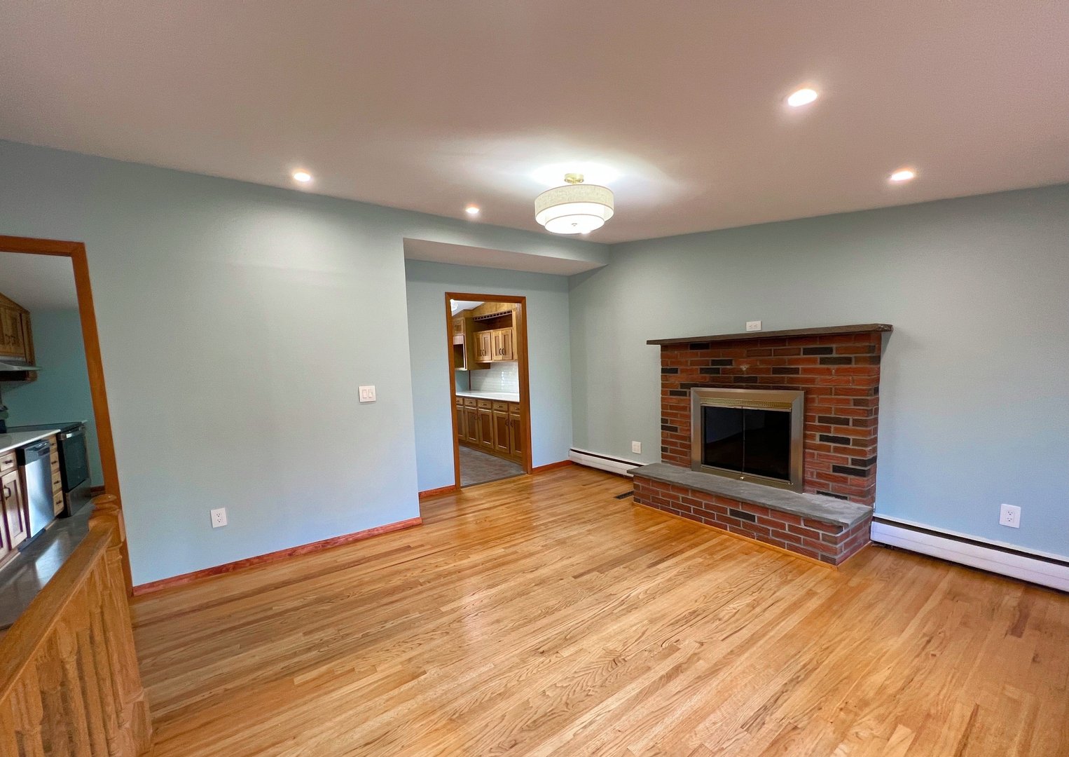 14 Pennywise Lane Photo 2