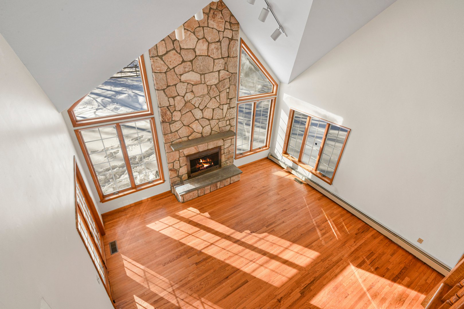 50 Evergreen Row Photo 6