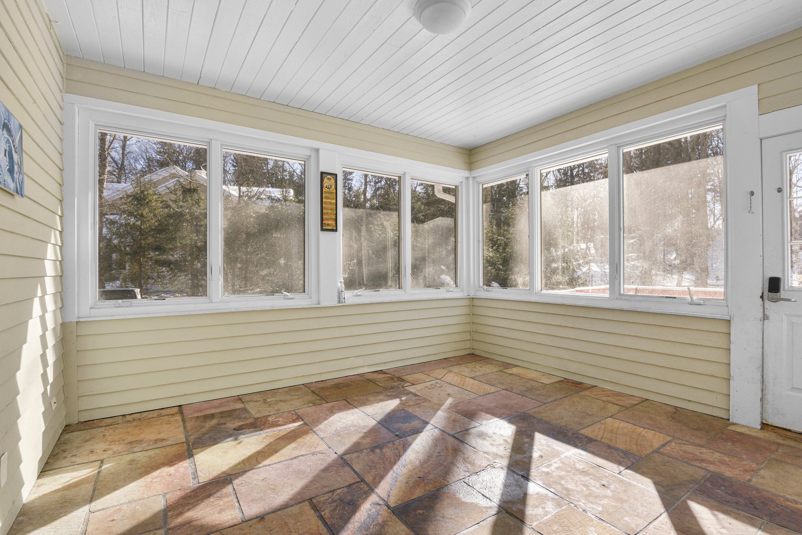 50 Evergreen Row Photo 7