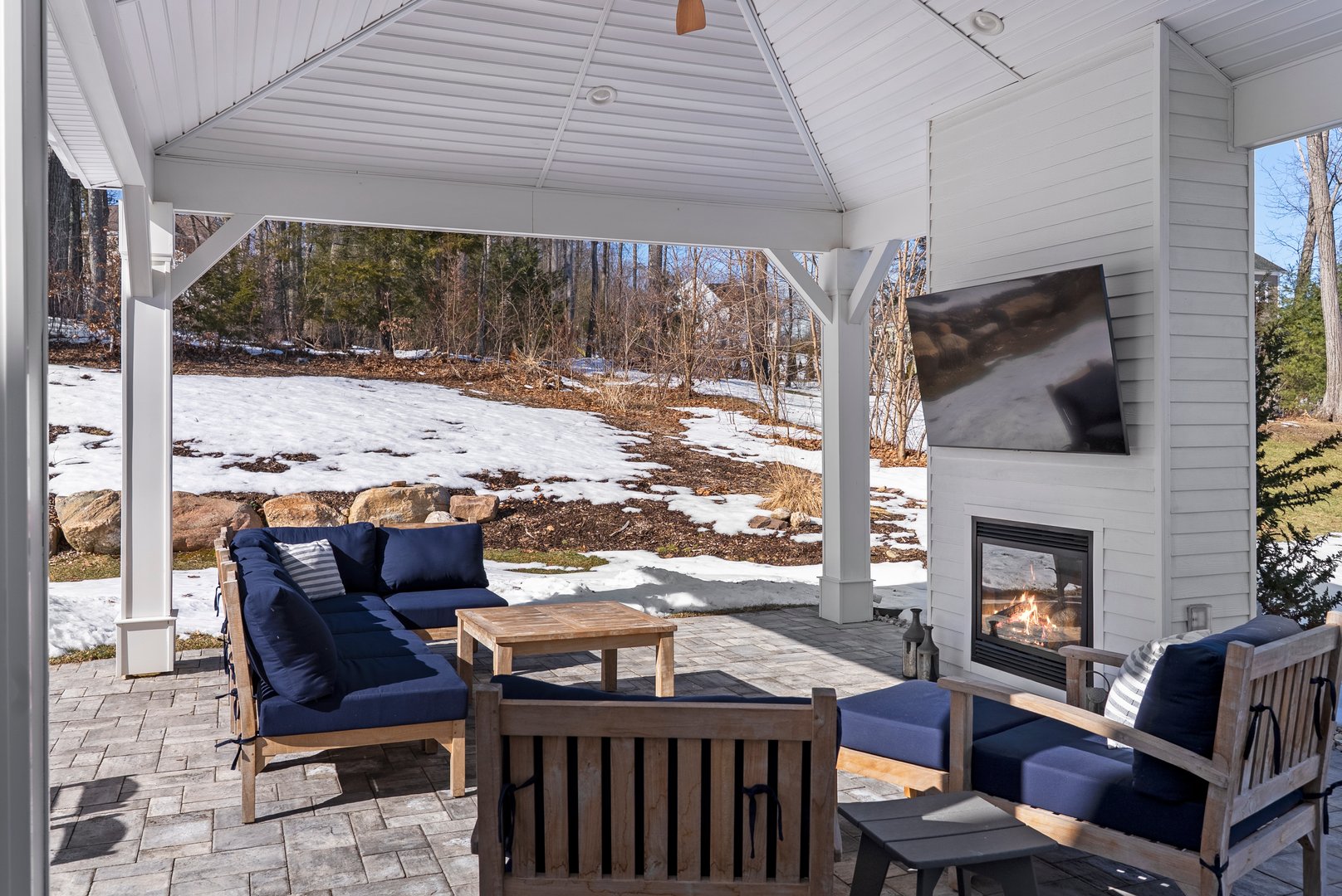 8 Gateshead Way Photo 7