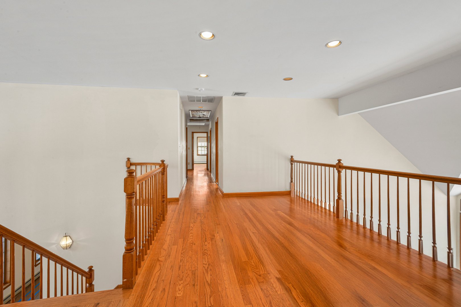 50 Evergreen Row Photo 8