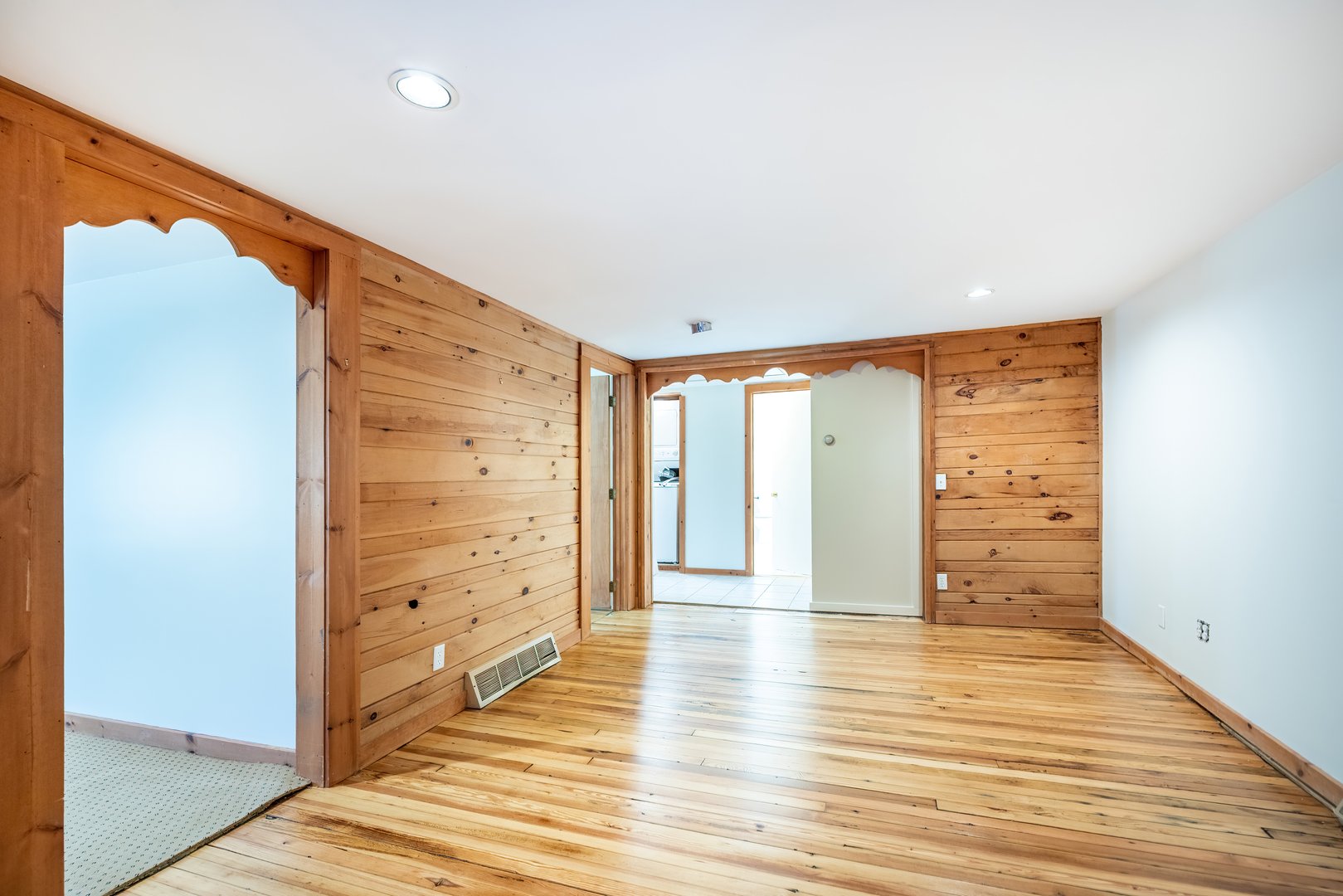 1 Long Wall Road Photo 12