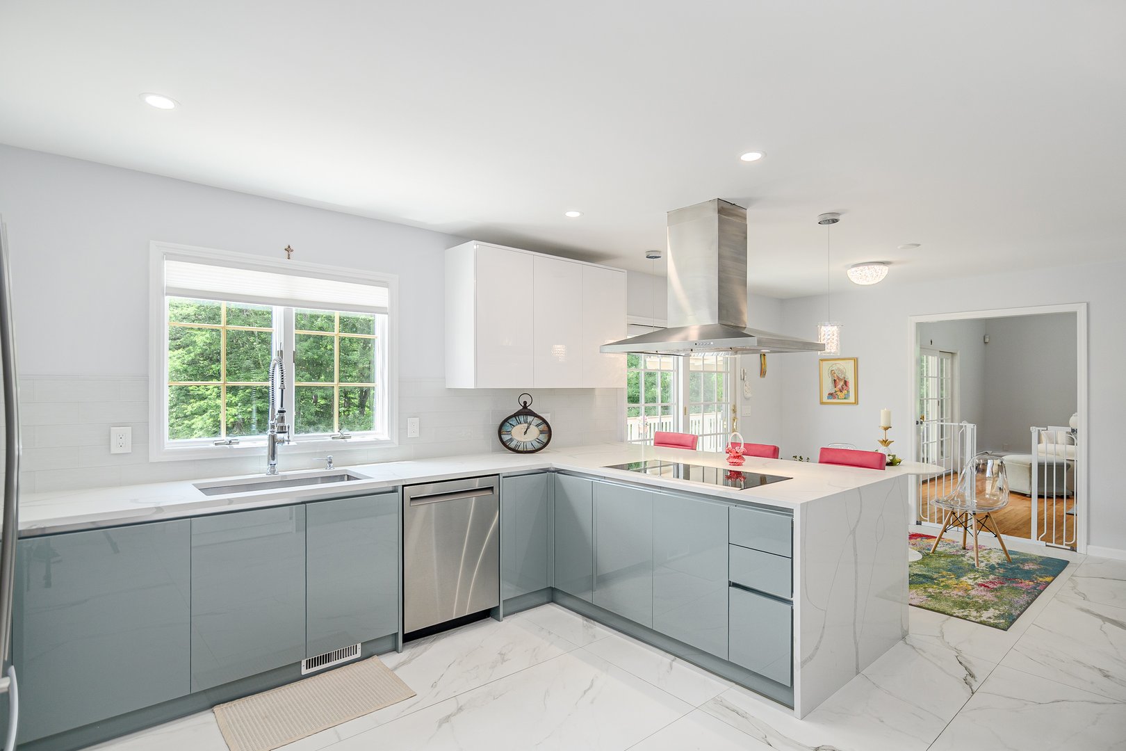 20 Laura Drive Photo 8