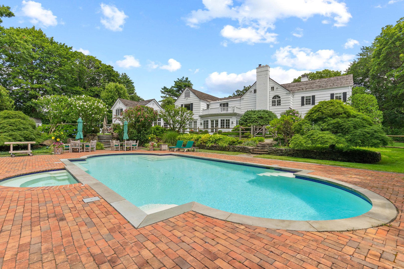 25 Stratford Road Photo 39