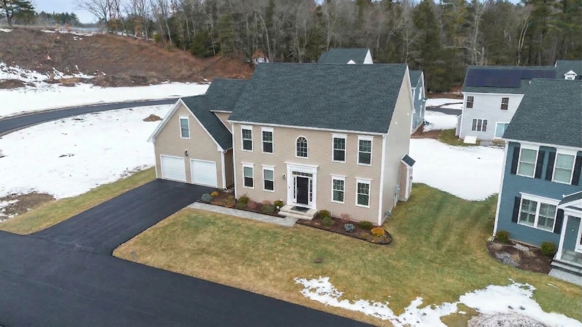 79 Cambridge Court #79 Photo 4