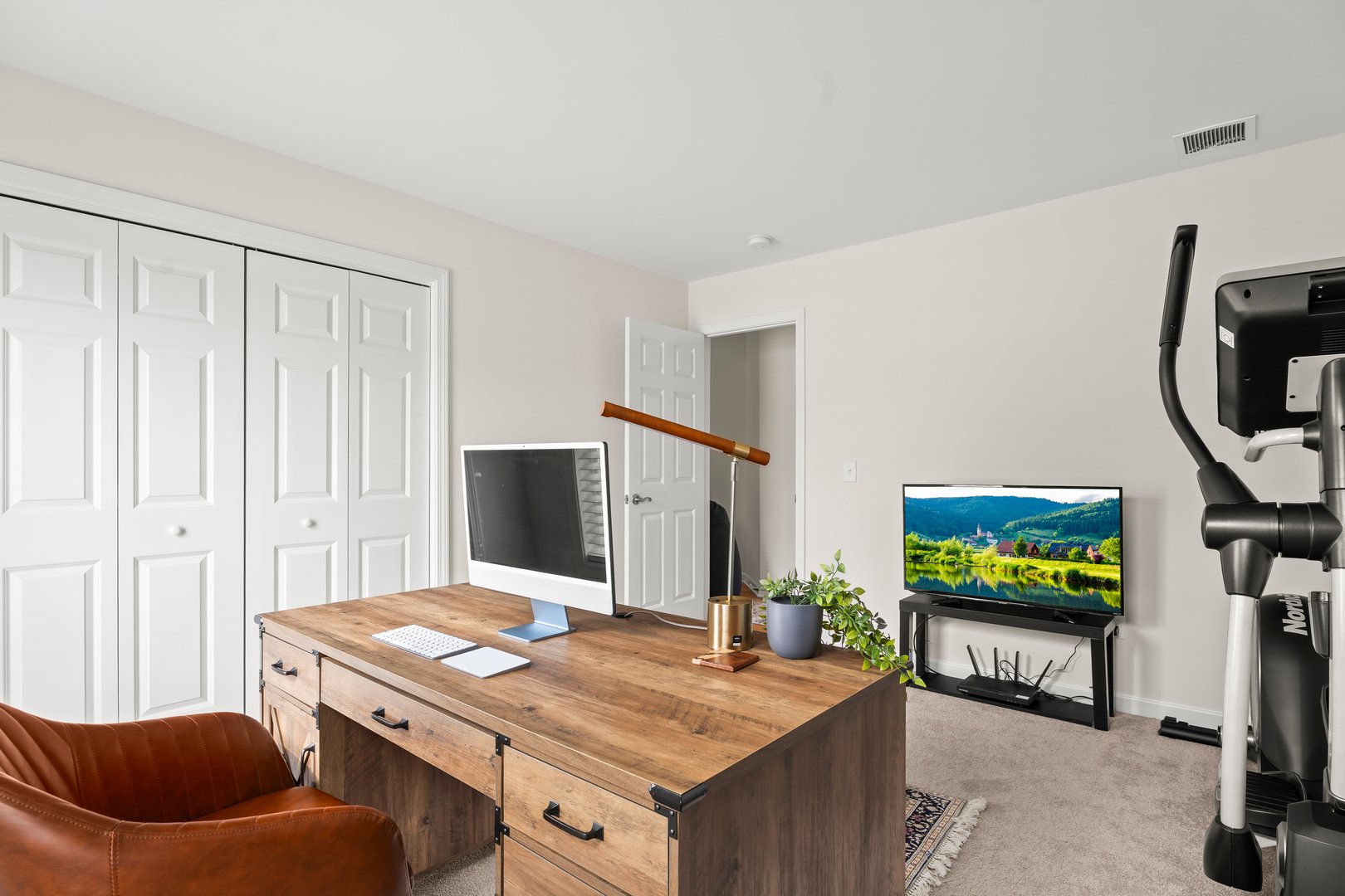 79 Cambridge Court #79 Photo 24