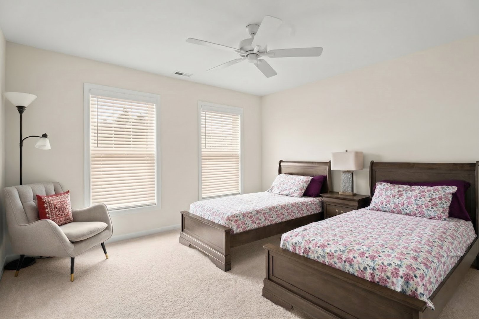 79 Cambridge Court #79 Photo 25