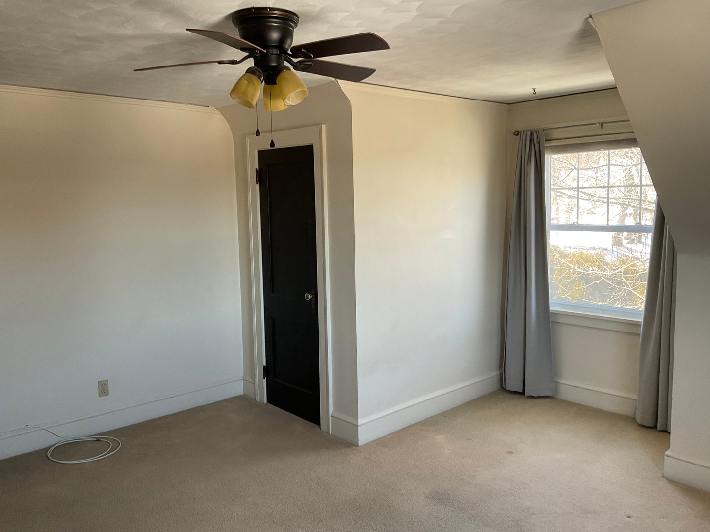 405 Mohegan Avenue Parkway Photo 10