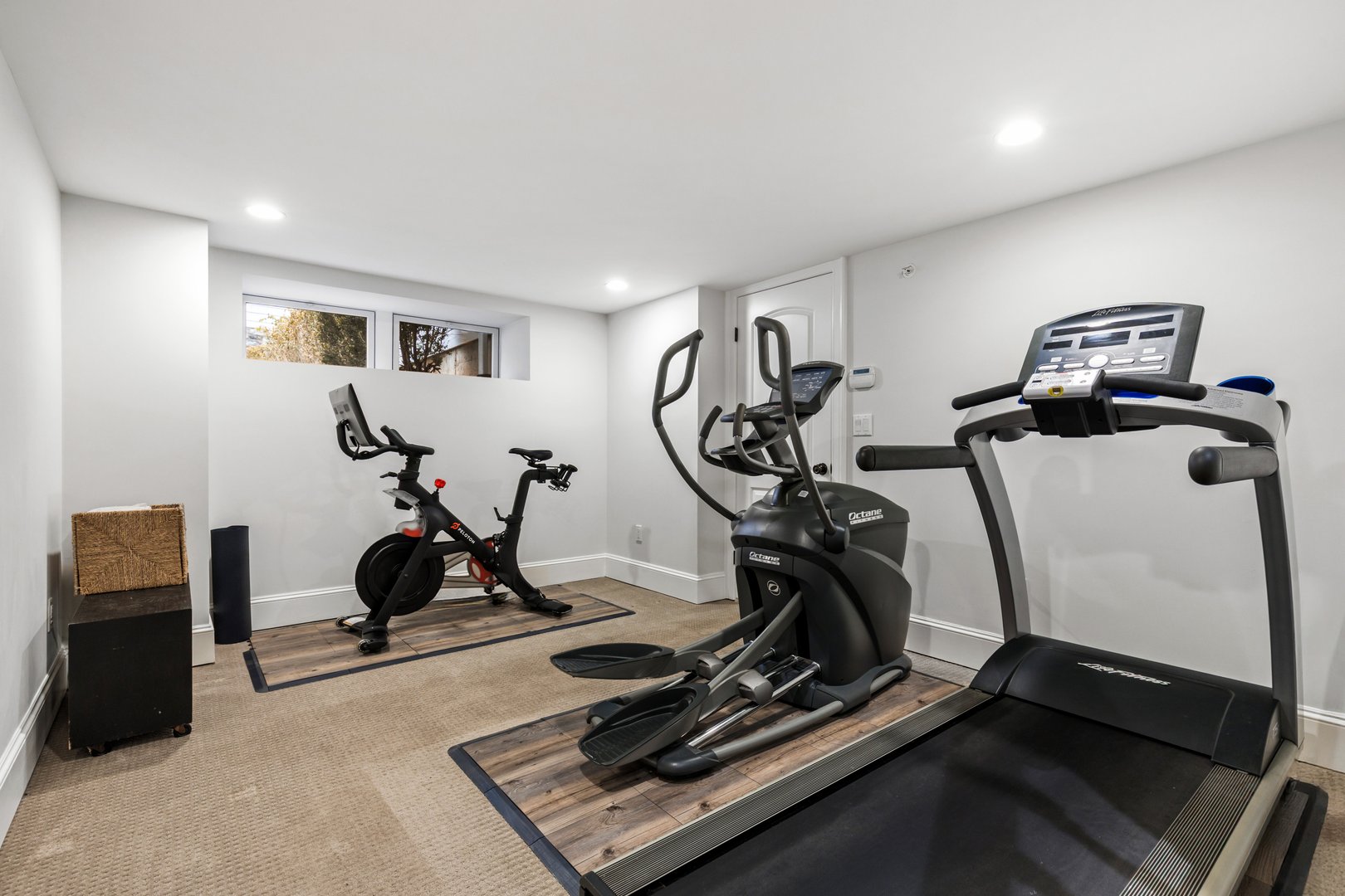 15 Braxmar Drive S Photo 24