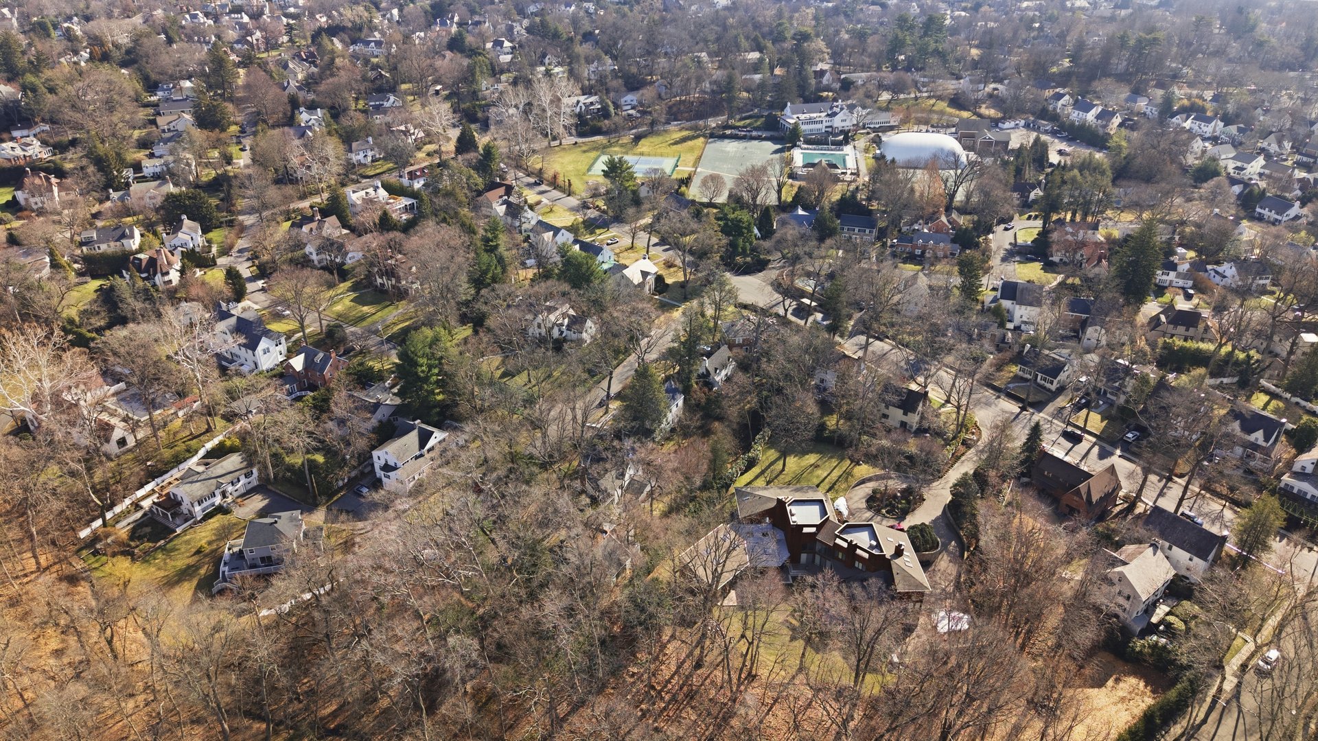 150 Burkewood Road Photo 9