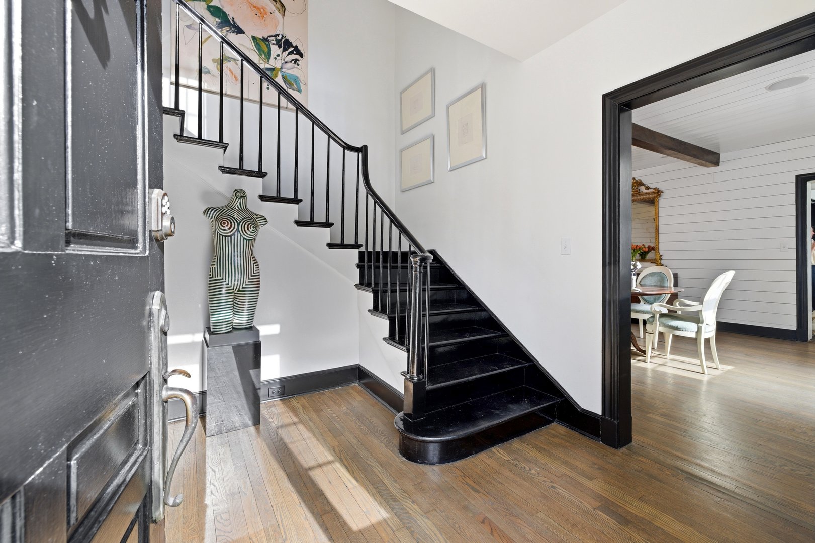 314 Mclain Street Photo 4