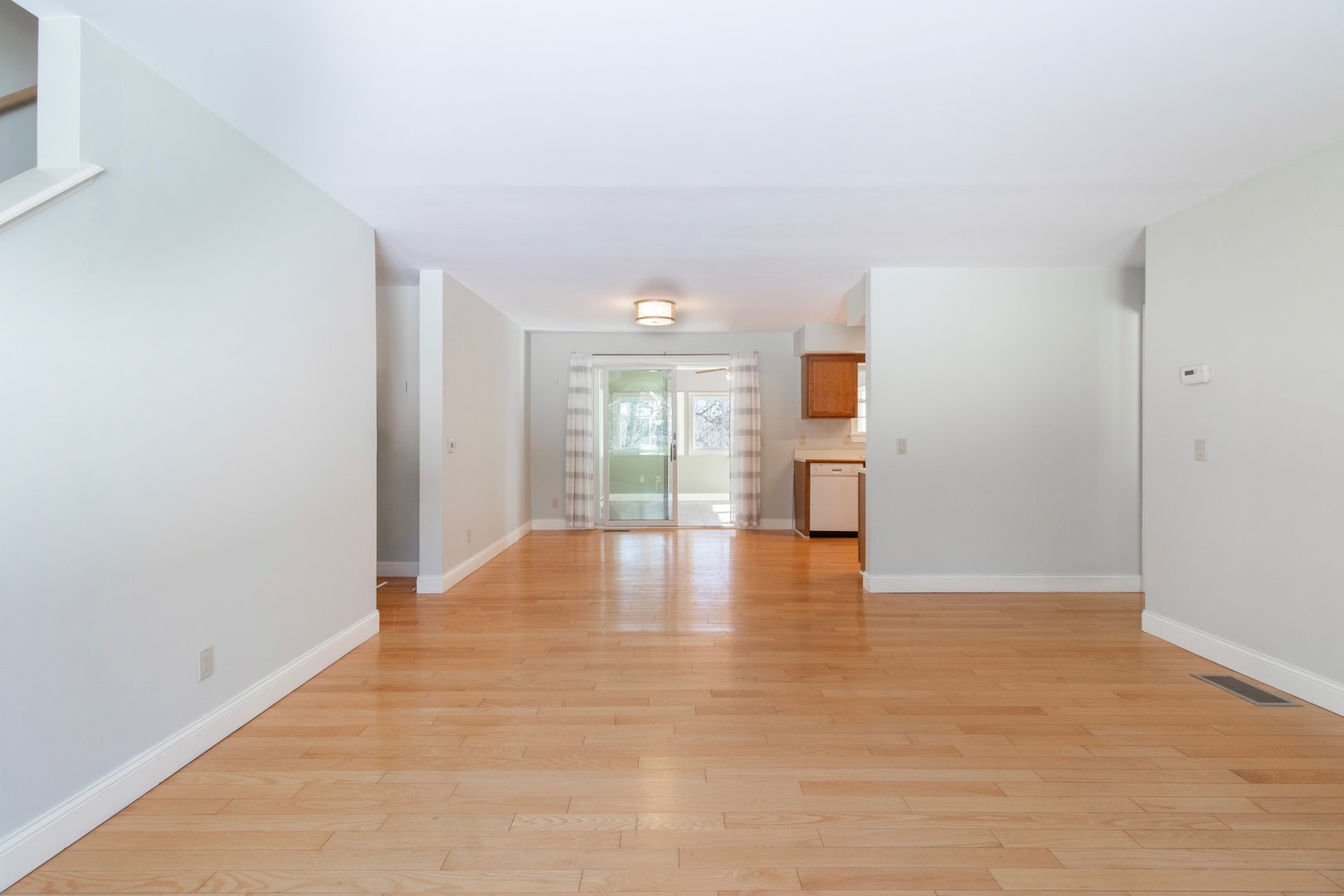 579 Route 148 Photo 6