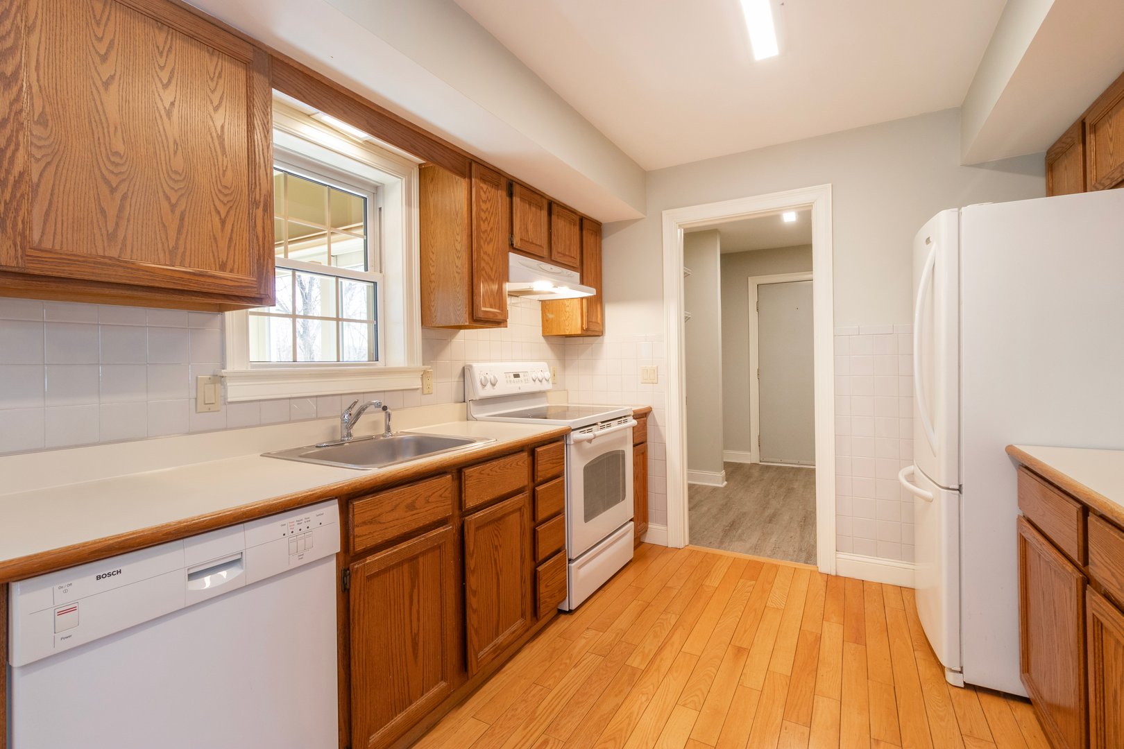 579 Route 148 Photo 8