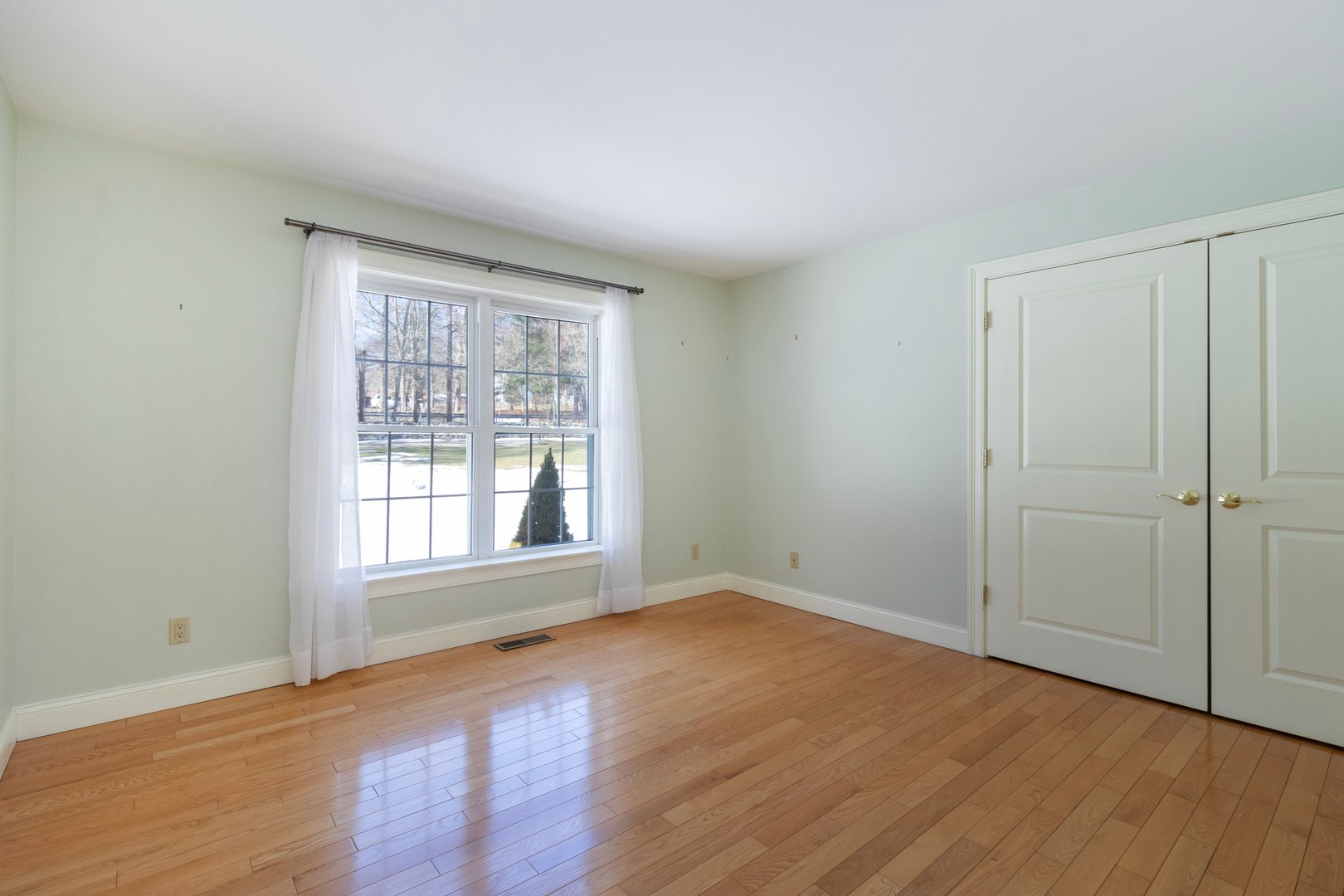 579 Route 148 Photo 16