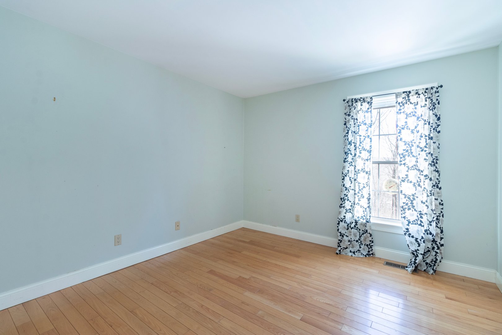 579 Route 148 Photo 22