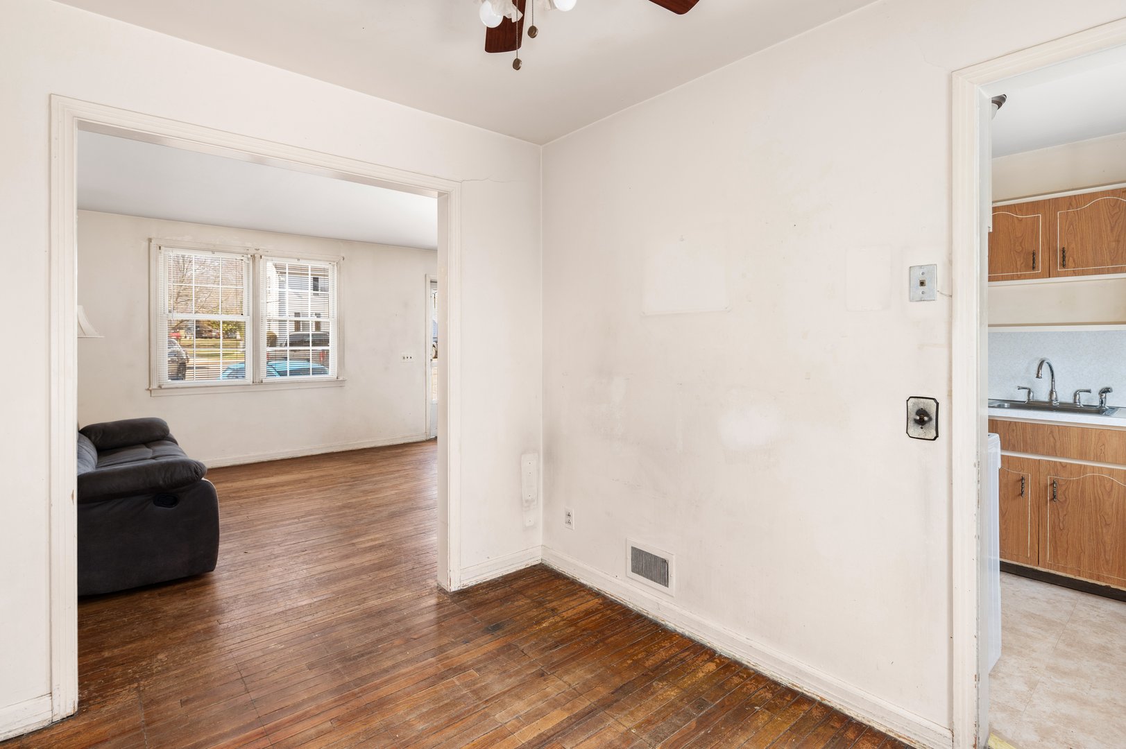 221 Sylvan Knoll Road Photo 8