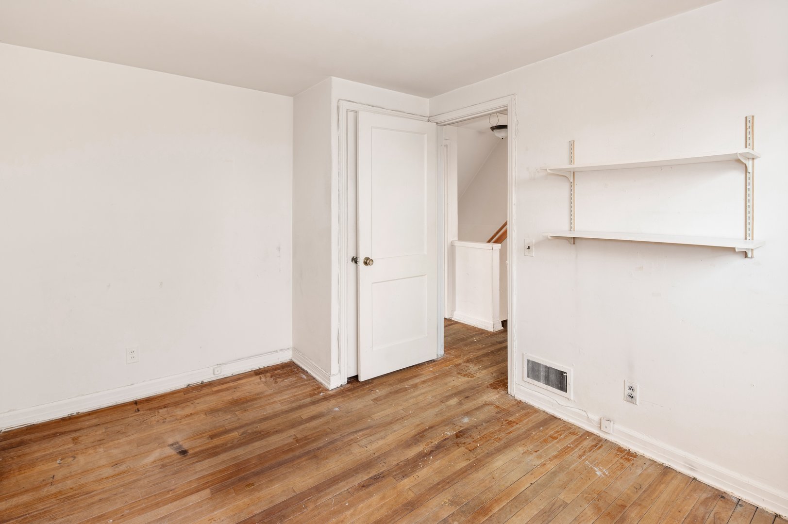 221 Sylvan Knoll Road Photo 12