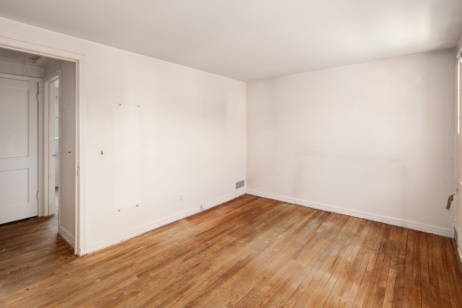 221 Sylvan Knoll Road Photo 16