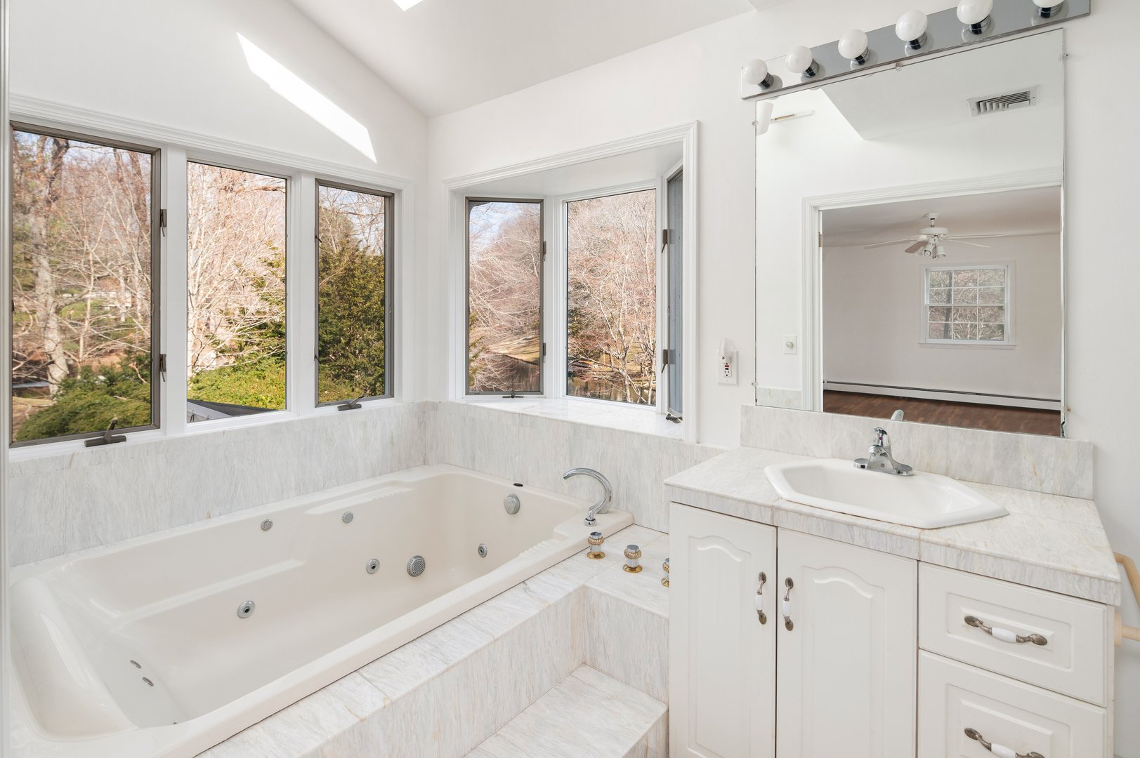 223 Red Fox Road Photo 16