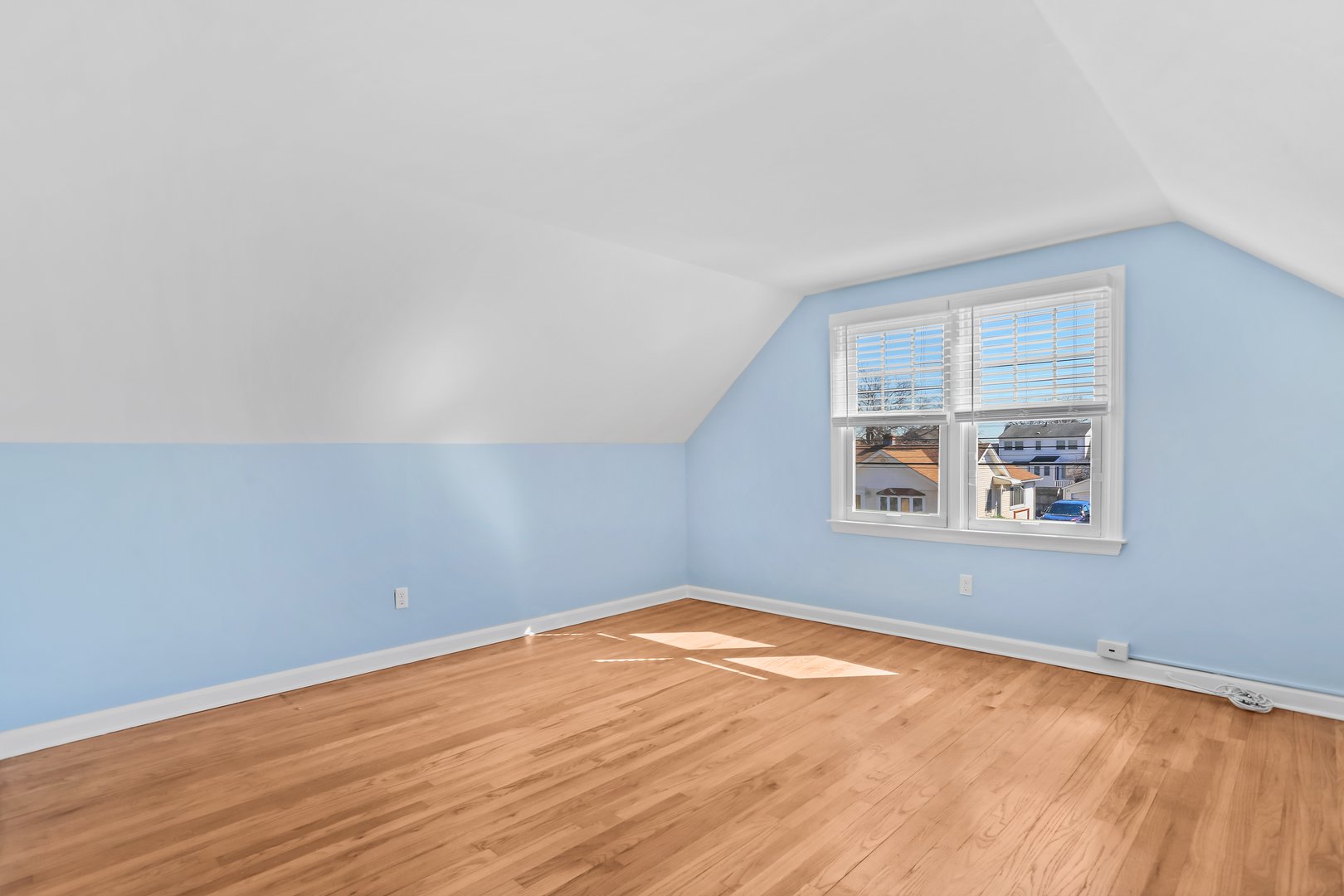 80 Holcomb Street Photo 18