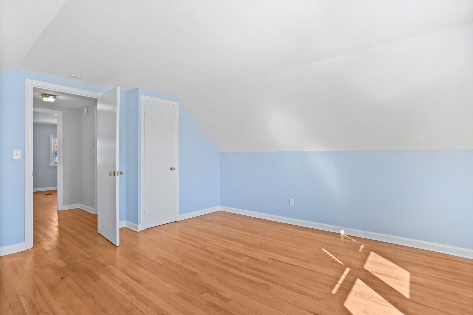 80 Holcomb Street Photo 19