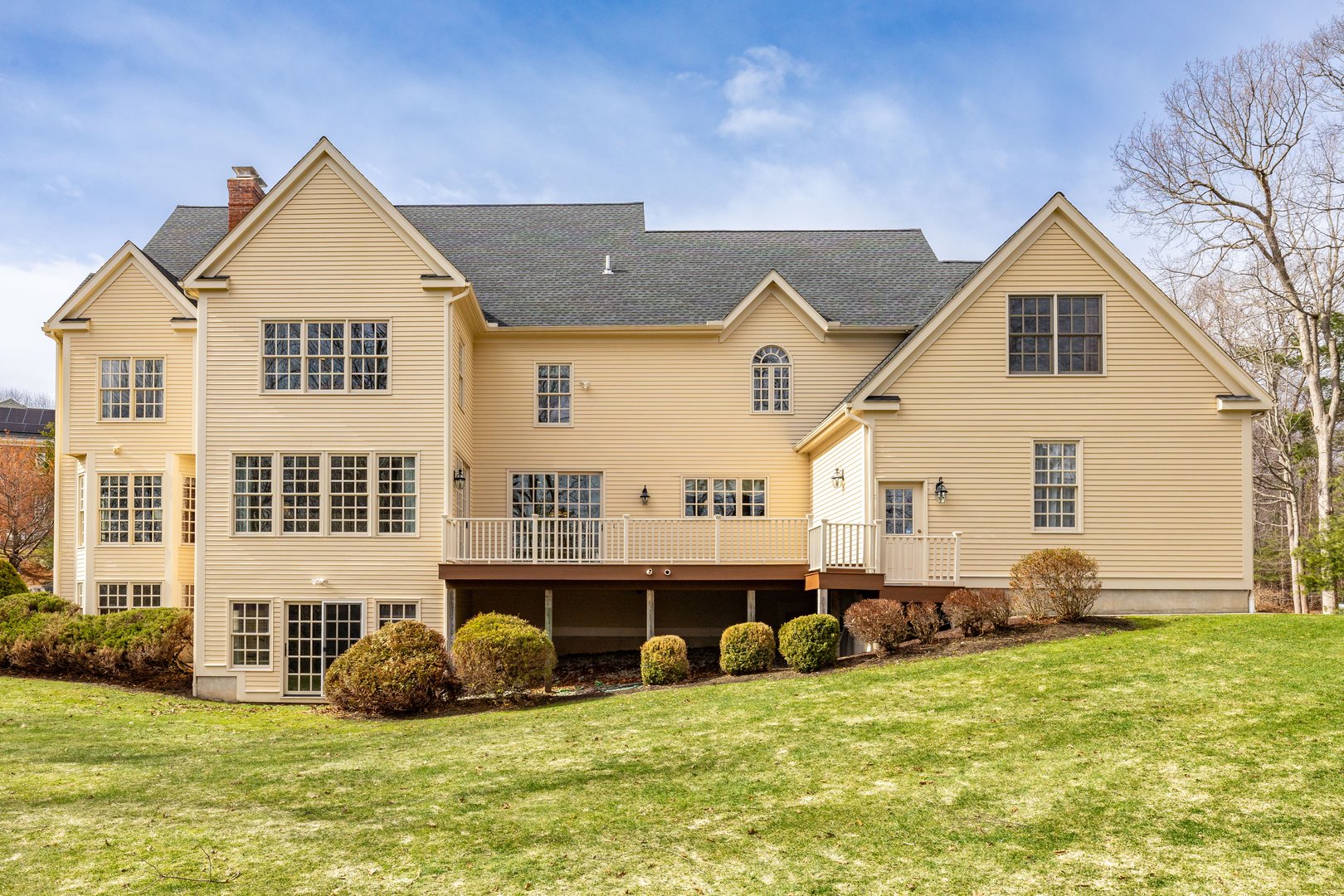 138 Northington Drive Photo 2