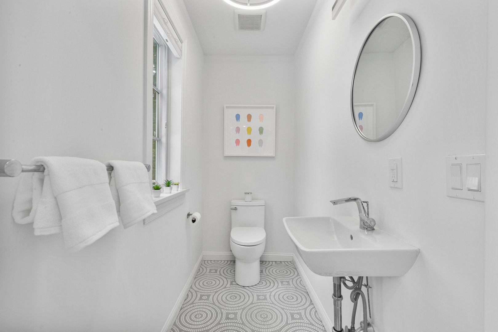 1054 Clay Avenue Photo 10