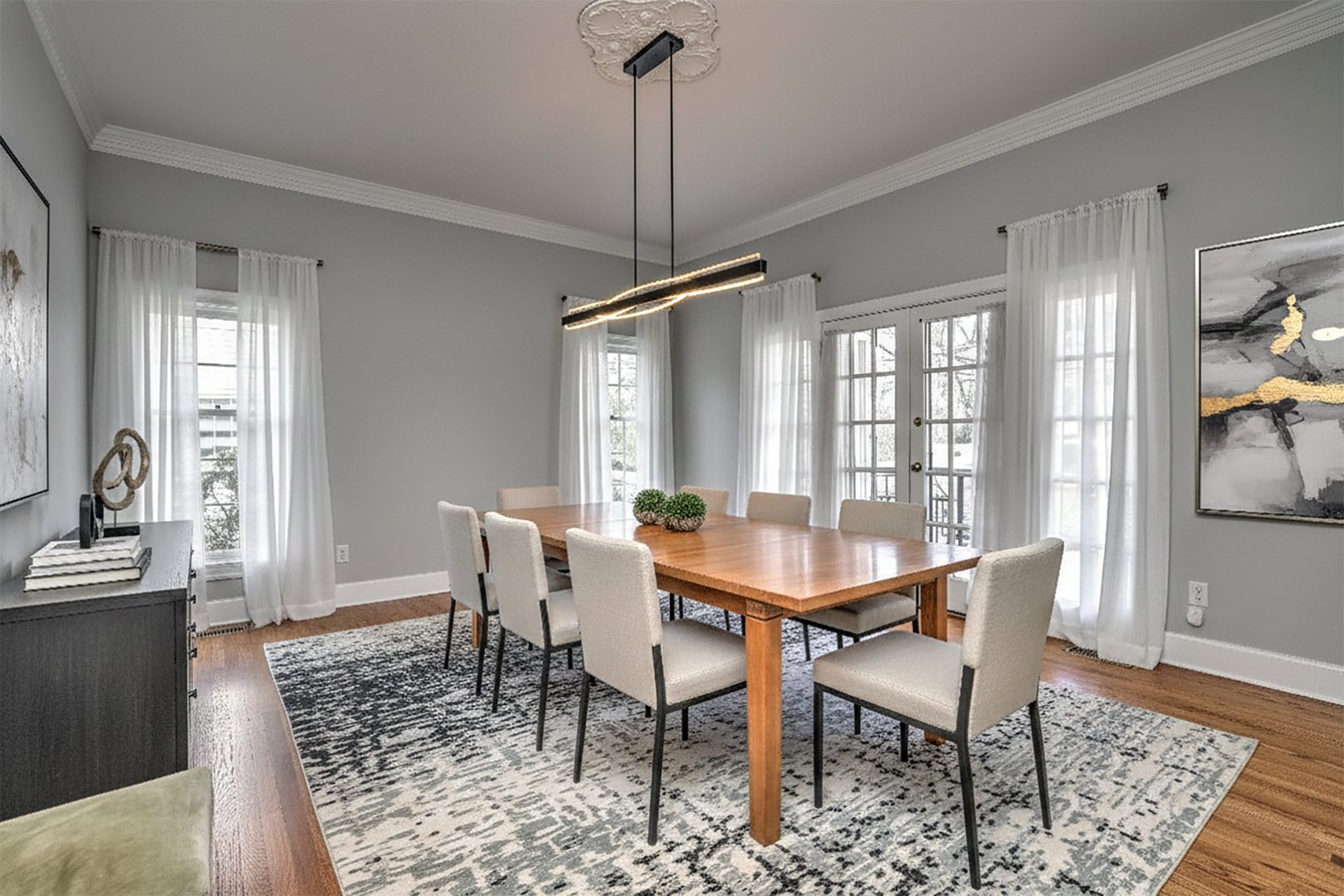 152 West River Street Photo 8