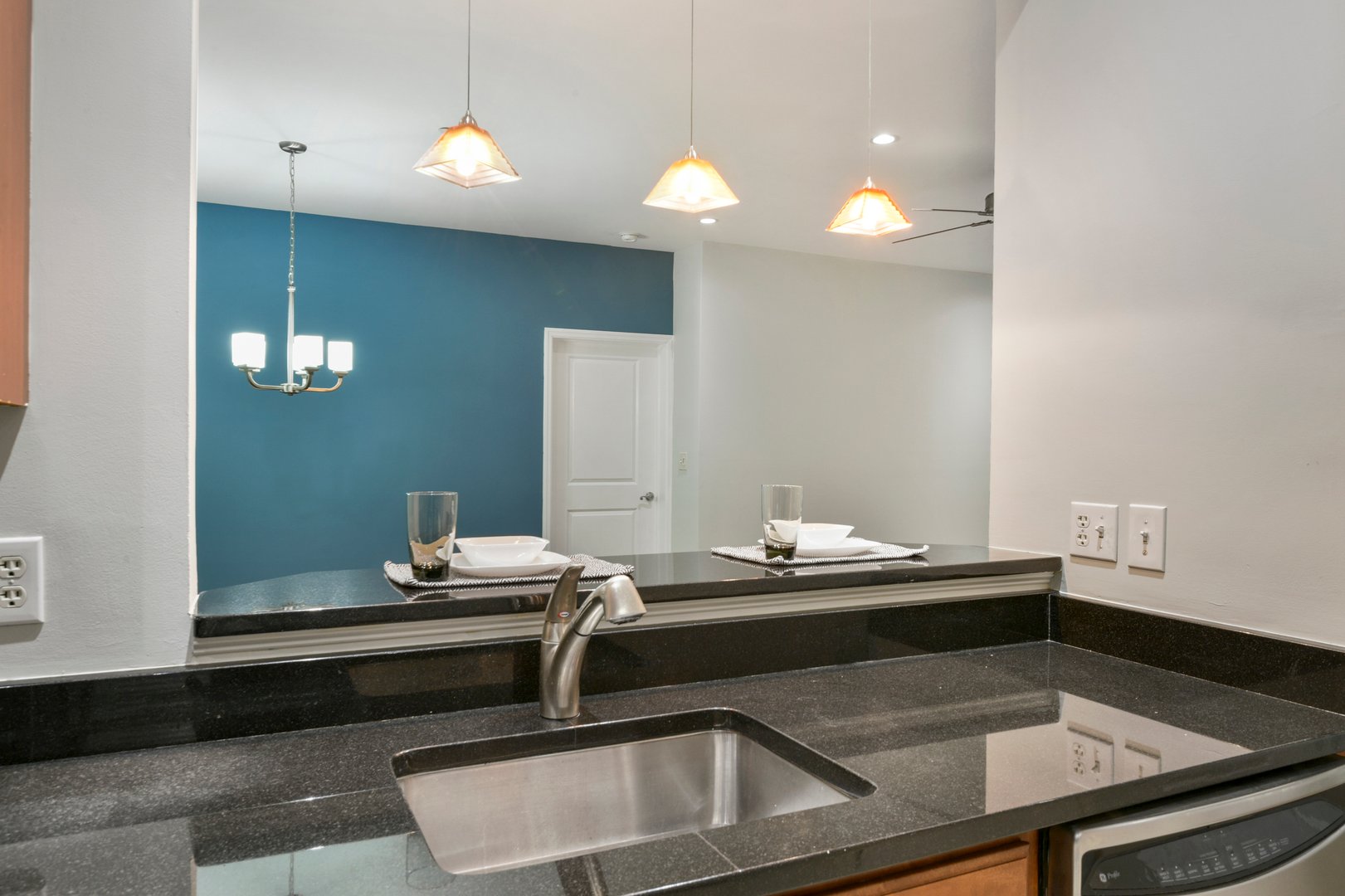 410 Westchester Avenue  #110 Photo 4