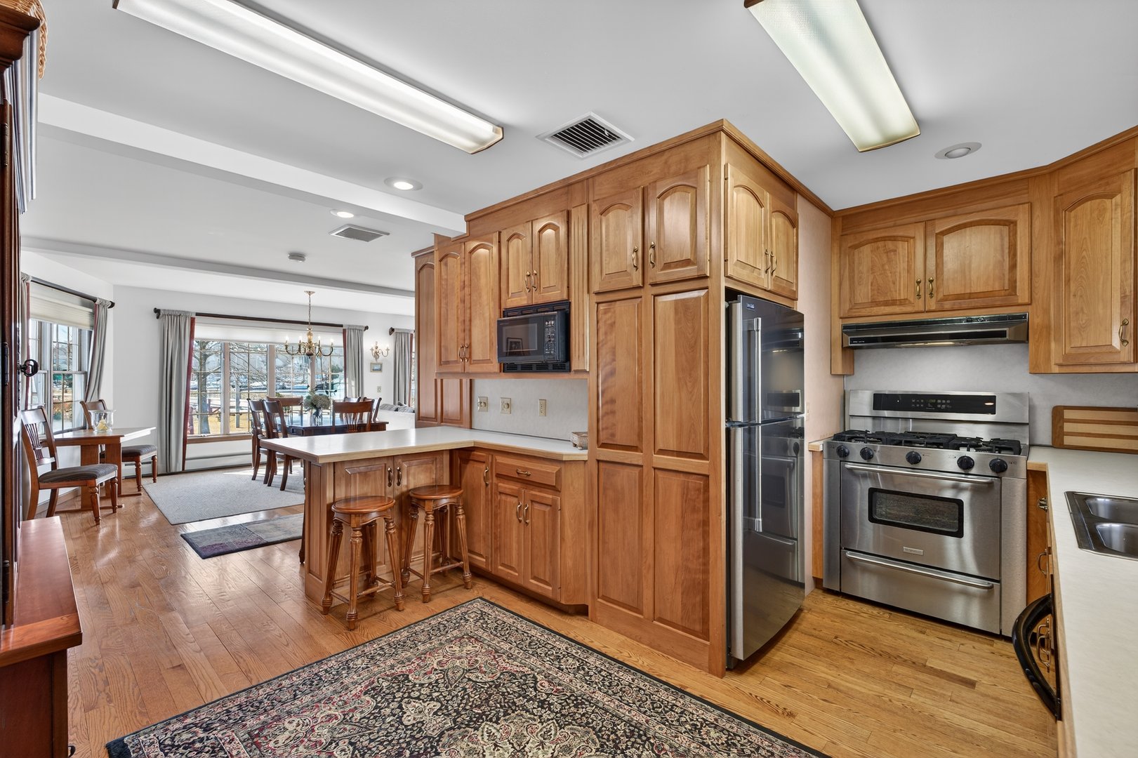 40 Holmes Street Photo 14