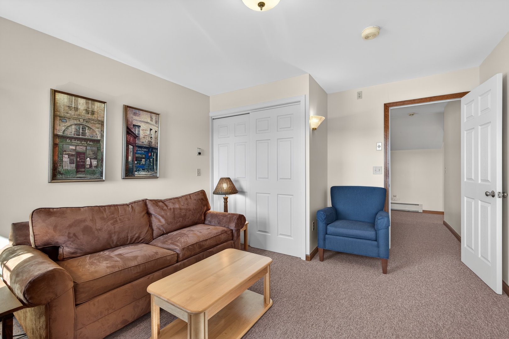 40 Holmes Street Photo 25