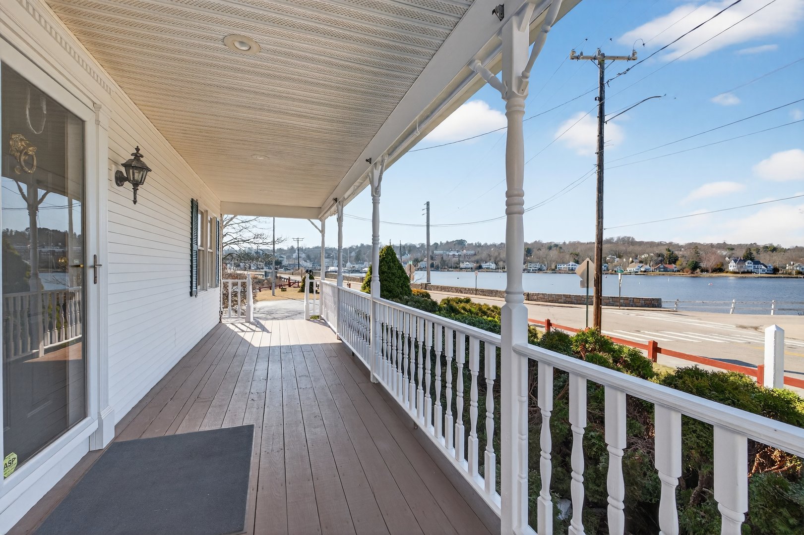 40 Holmes Street Photo 4