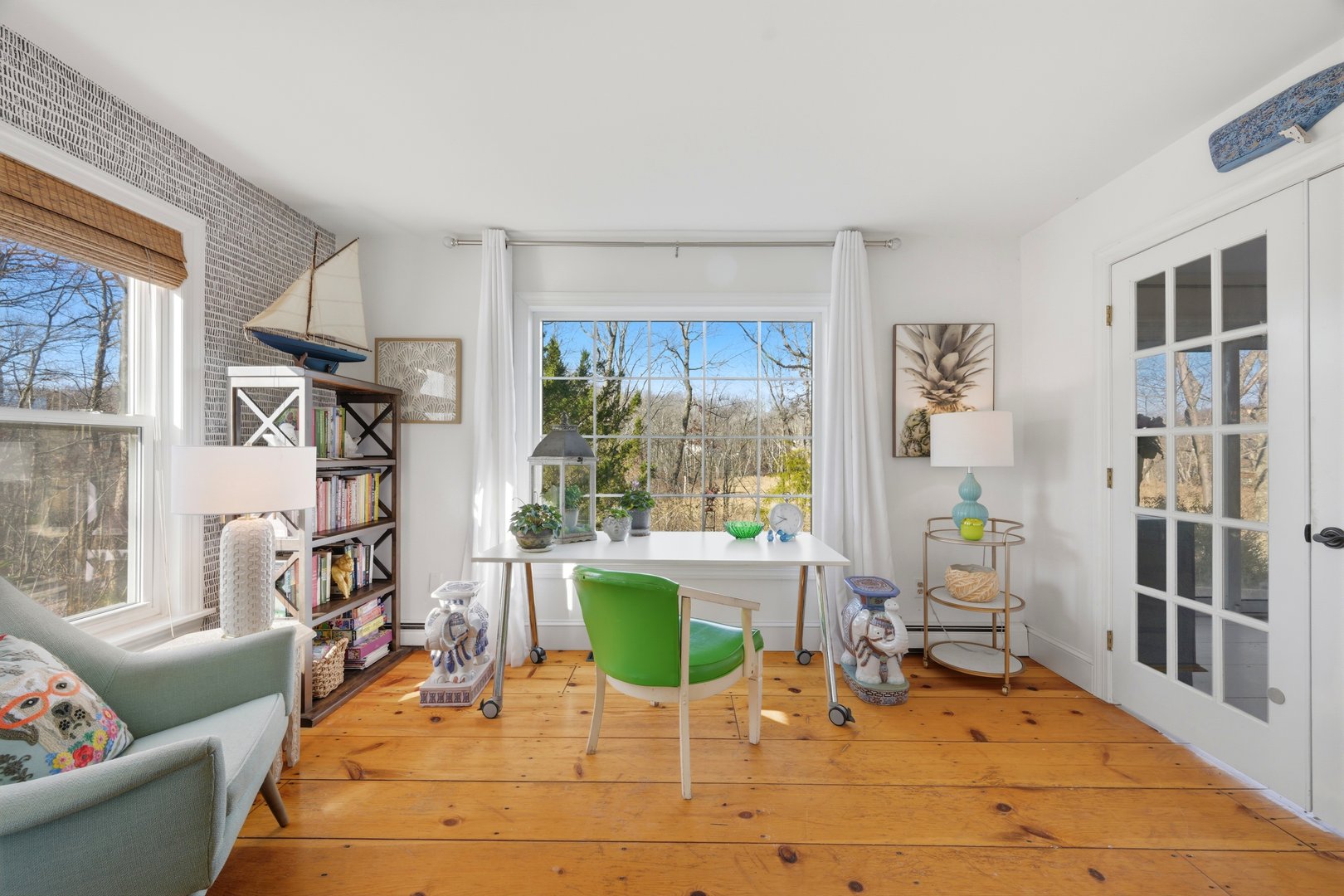 17 Colonial Drive Photo 12