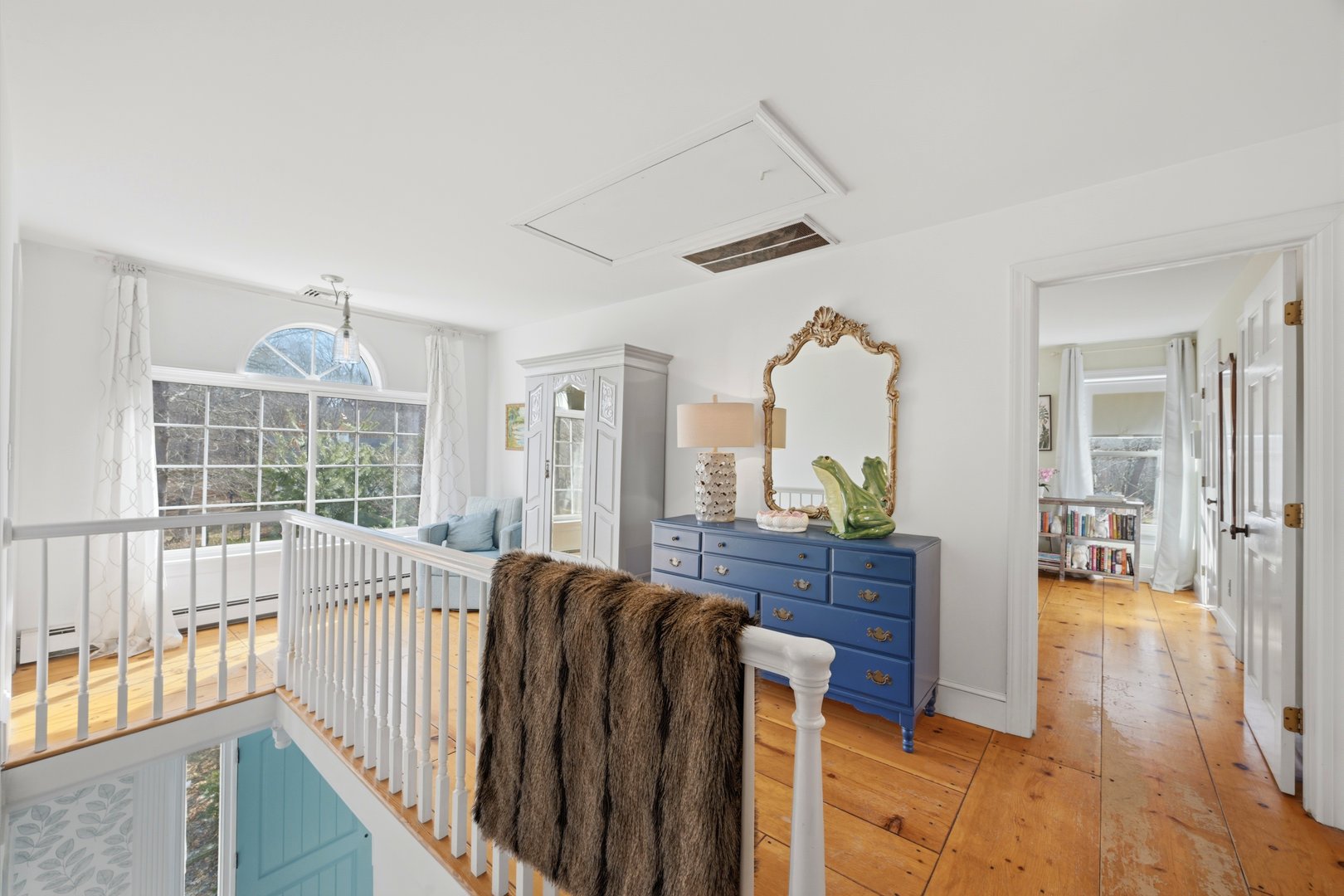 17 Colonial Drive Photo 27