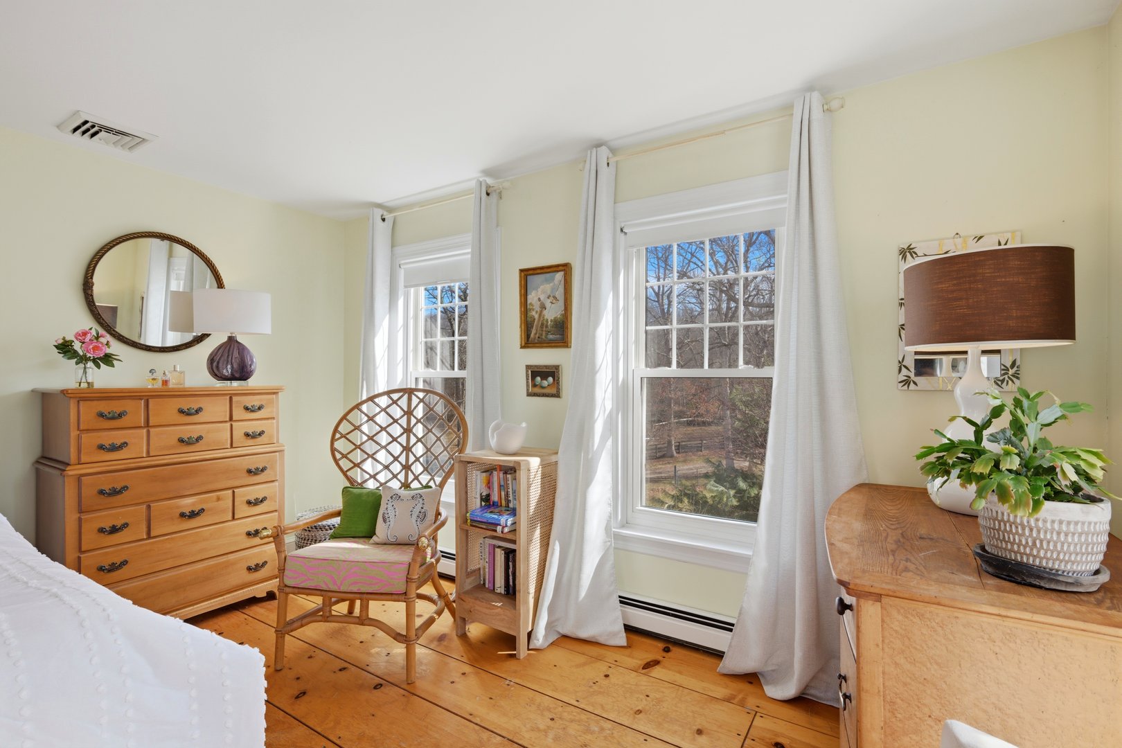 17 Colonial Drive Photo 31