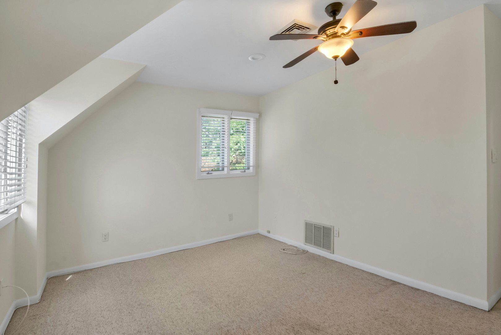 1 Spring Pond Drive #1 Photo 24