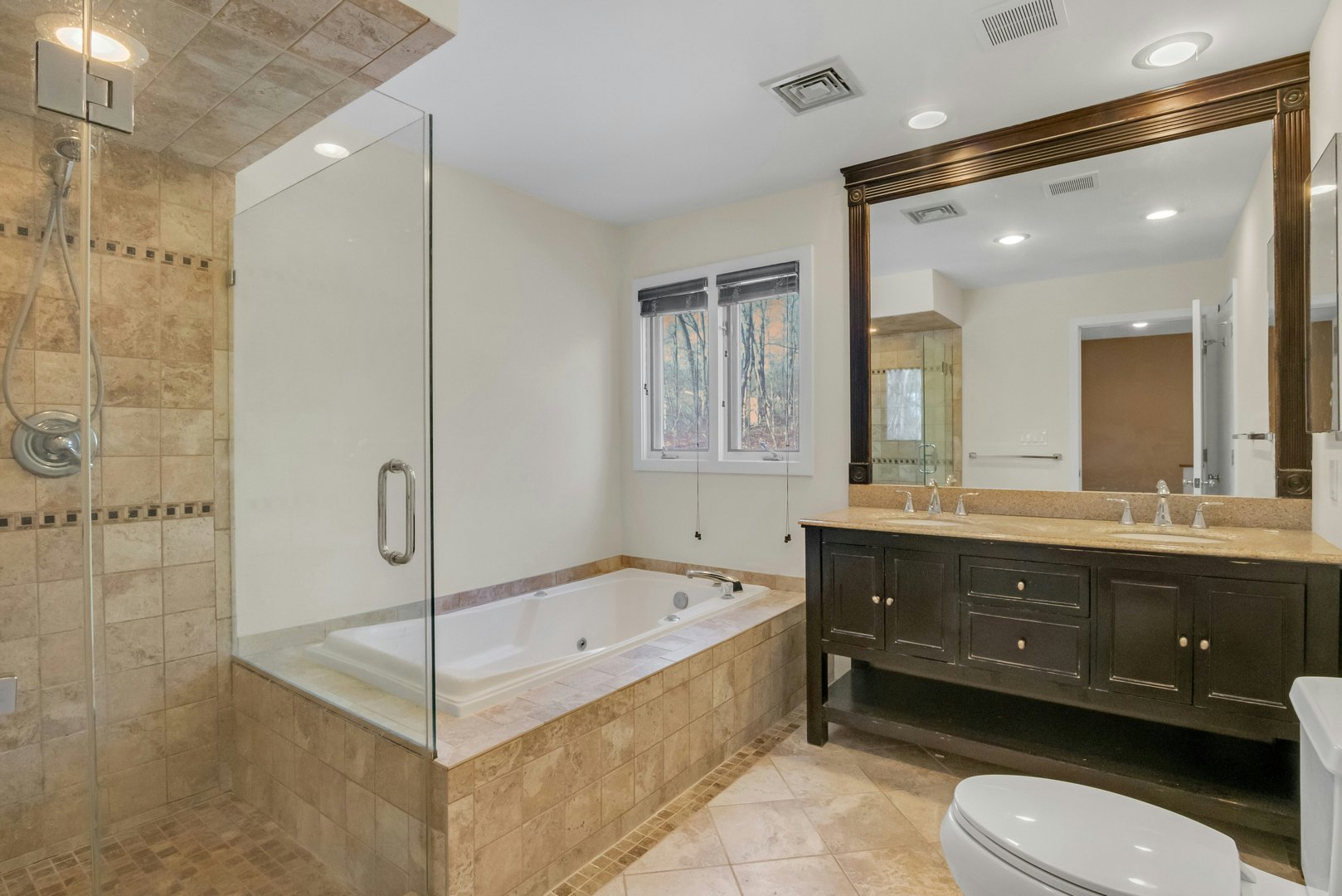 1 Spring Pond Drive #1 Photo 28