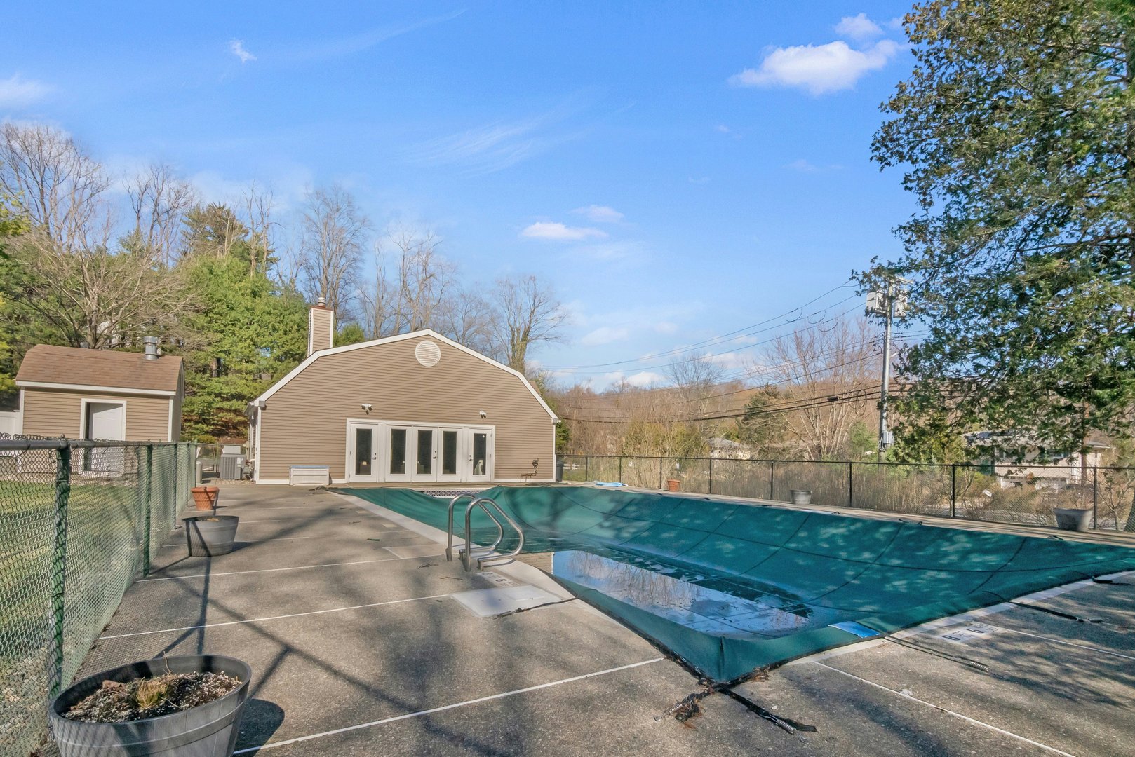 1 Spring Pond Drive #1 Photo 31