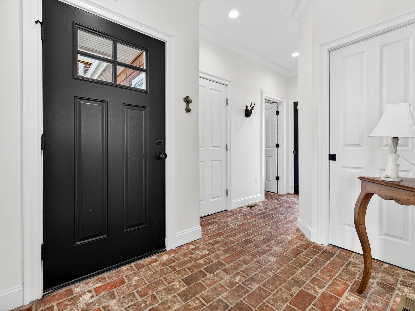 77 Masons Island Road Photo 2