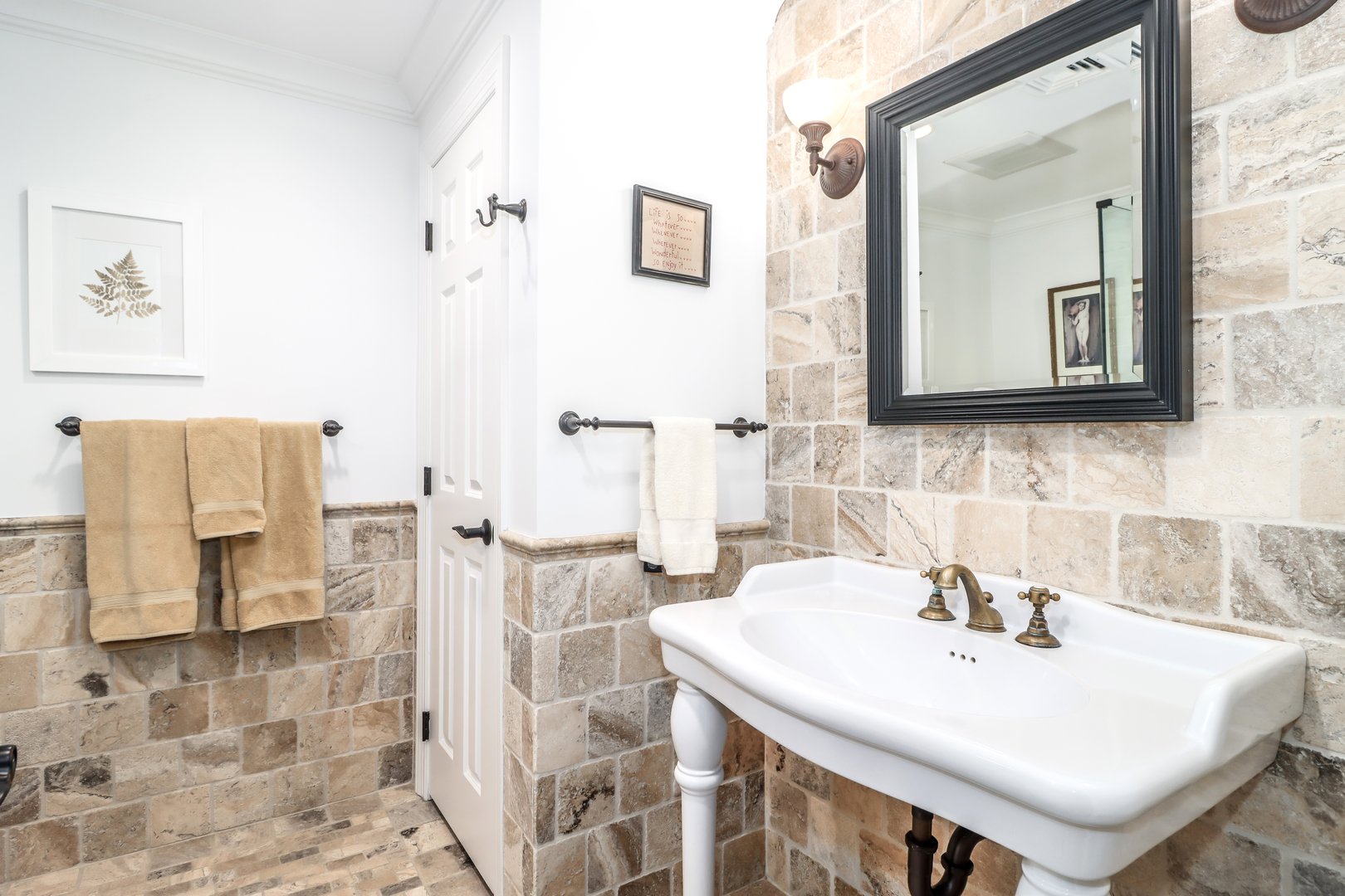 1 Meadow Ridge Drive Photo 32