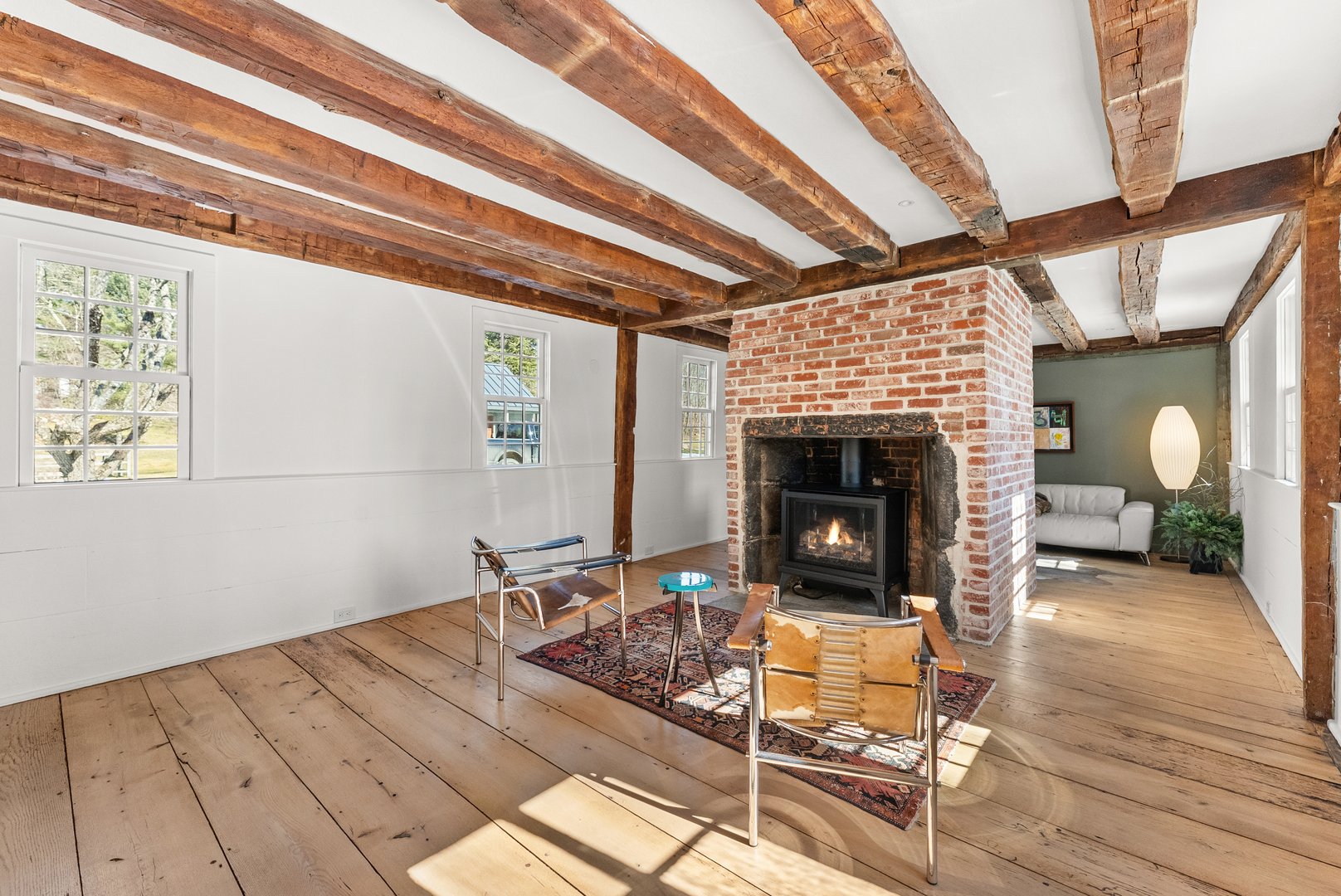 382 Weekeepeemee Road Photo 10