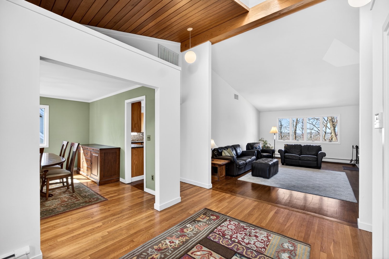 80 Ridgeview Drive Photo 6